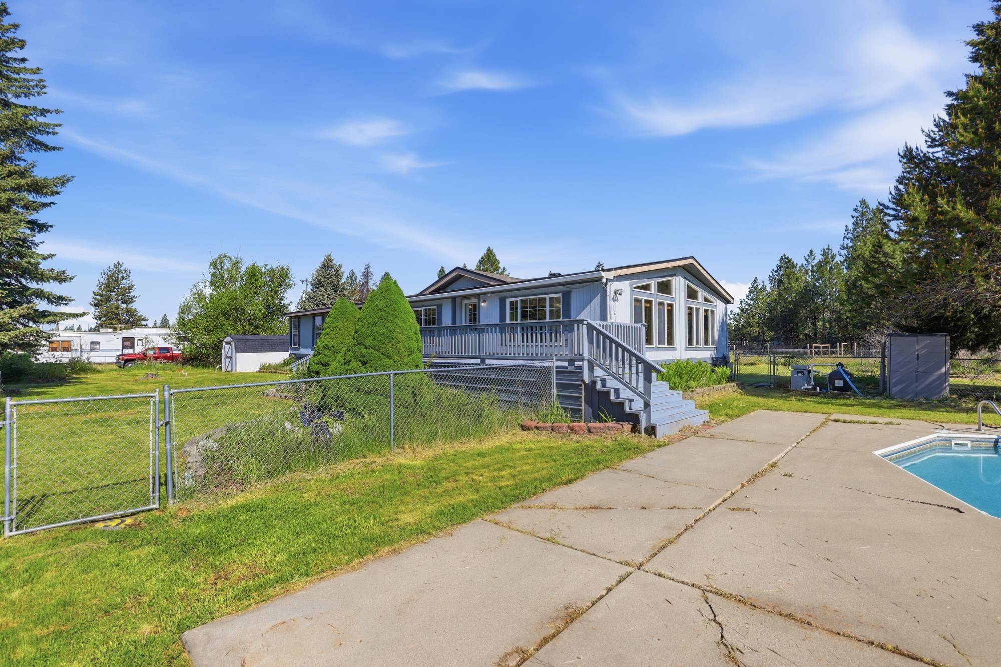 40218 N NEWPORT Hwy, Elk, WA 99009