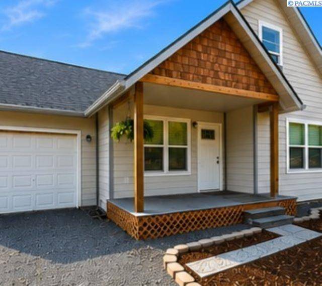 722 S Brockway Dr, Rosalia, WA 99170