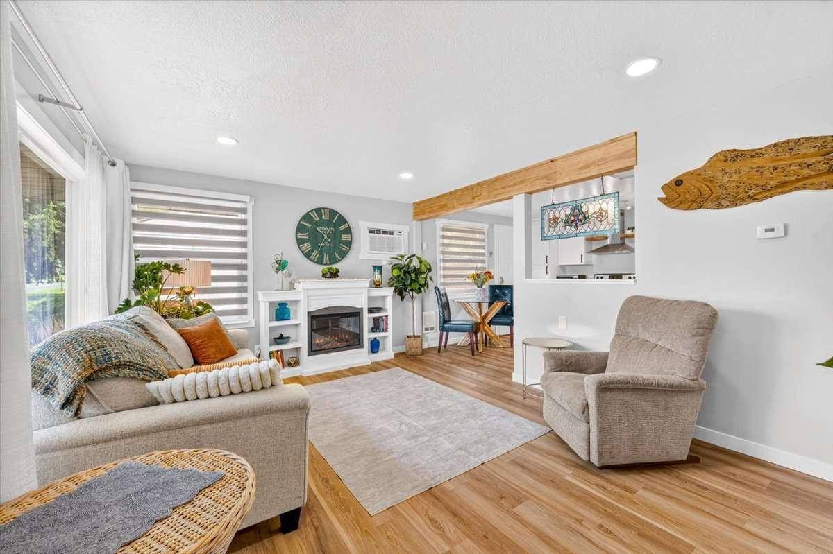 5624 N ALBERTA St, Spokane, WA 99205