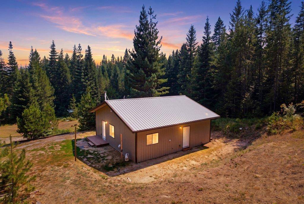 Address not disclosed, Newport, WA 99156