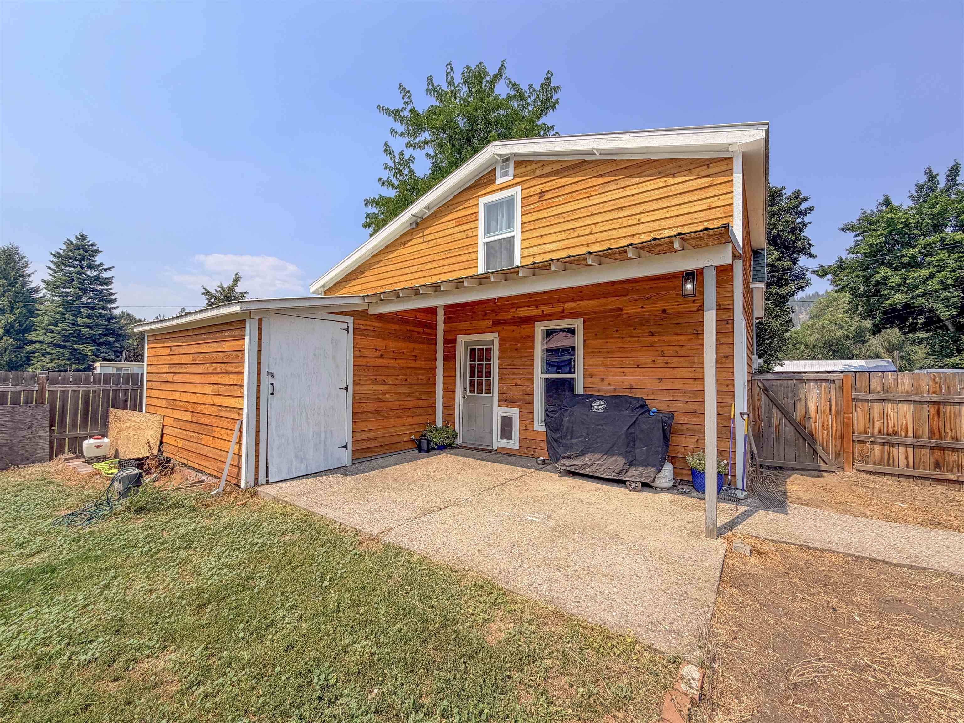 475 W 9th Ave, Kettle Falls, WA 99141