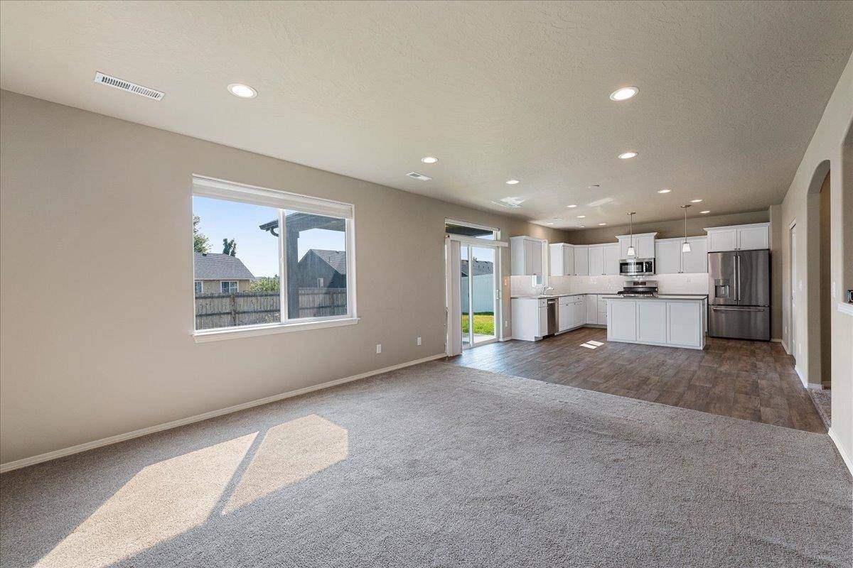 149 S Lawson St, Airway Heights, WA 99001