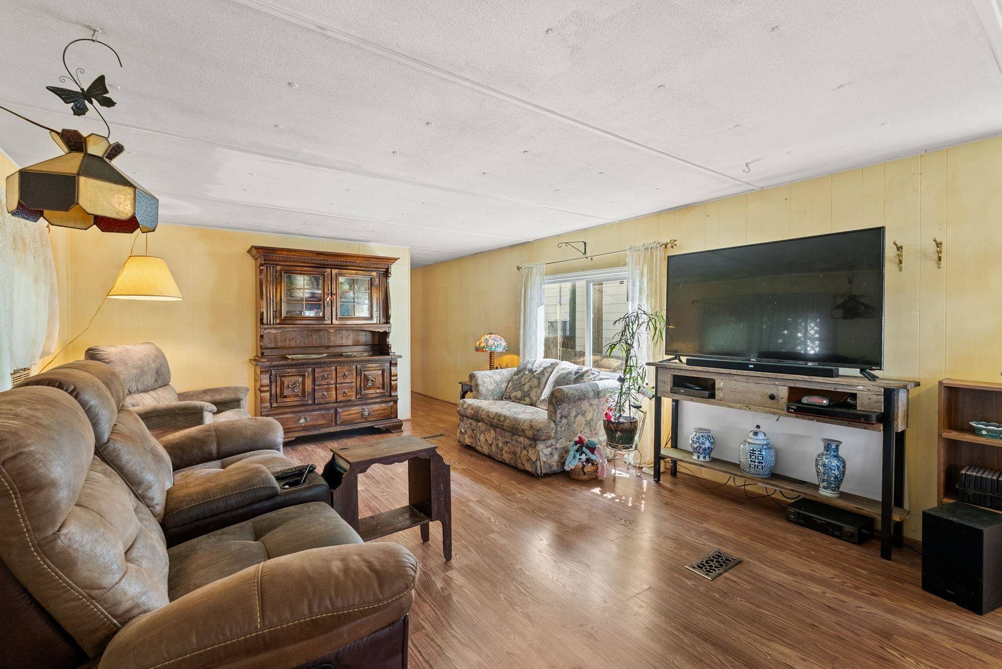 4597 View Rd, Loon Lake, WA 99148