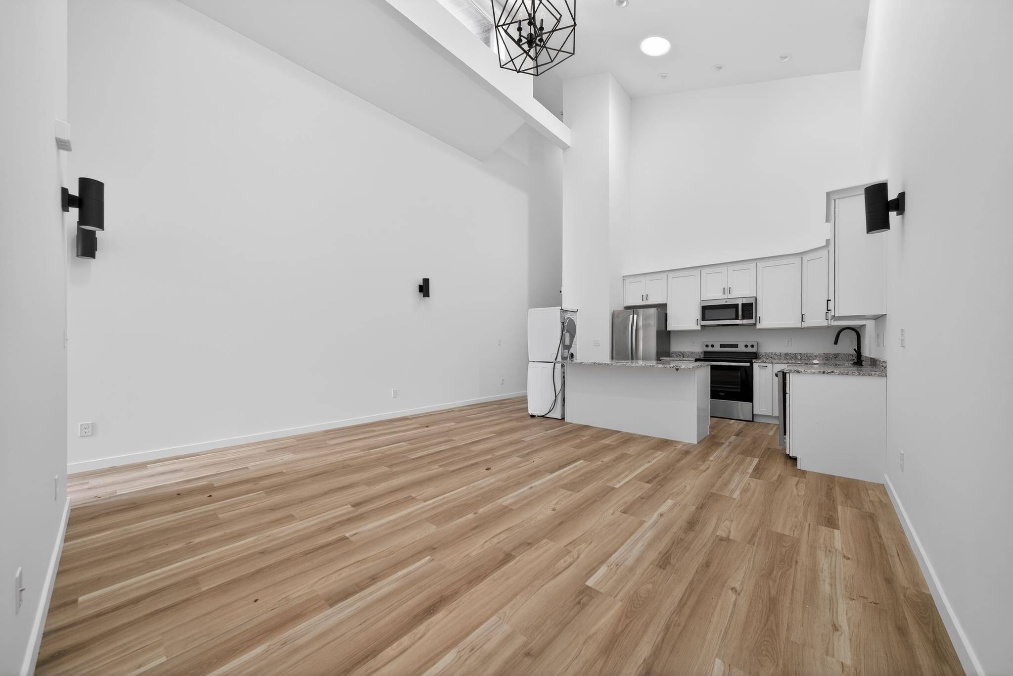 2015 W NORA St, Spokane, WA 99205