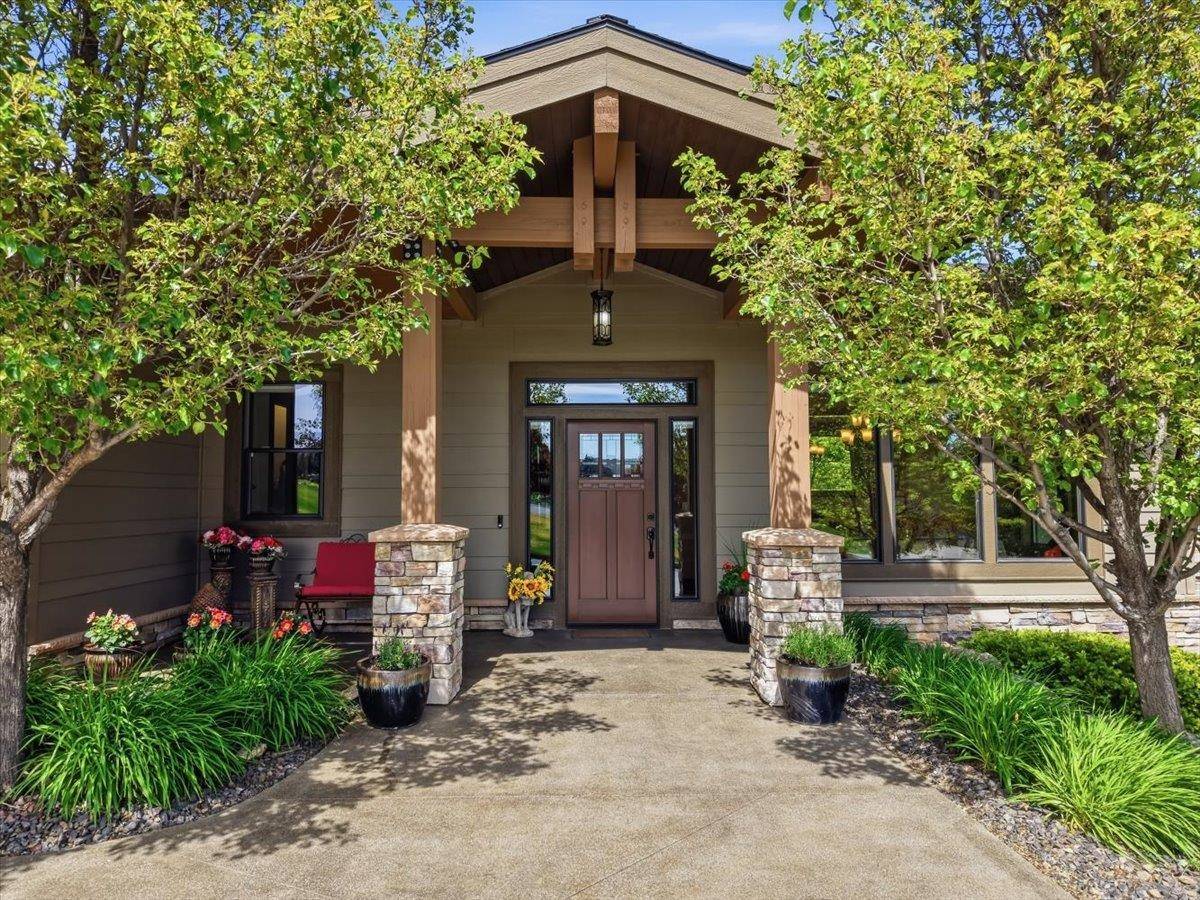 350 S Legend Tree Dr, Liberty Lake, WA 99019