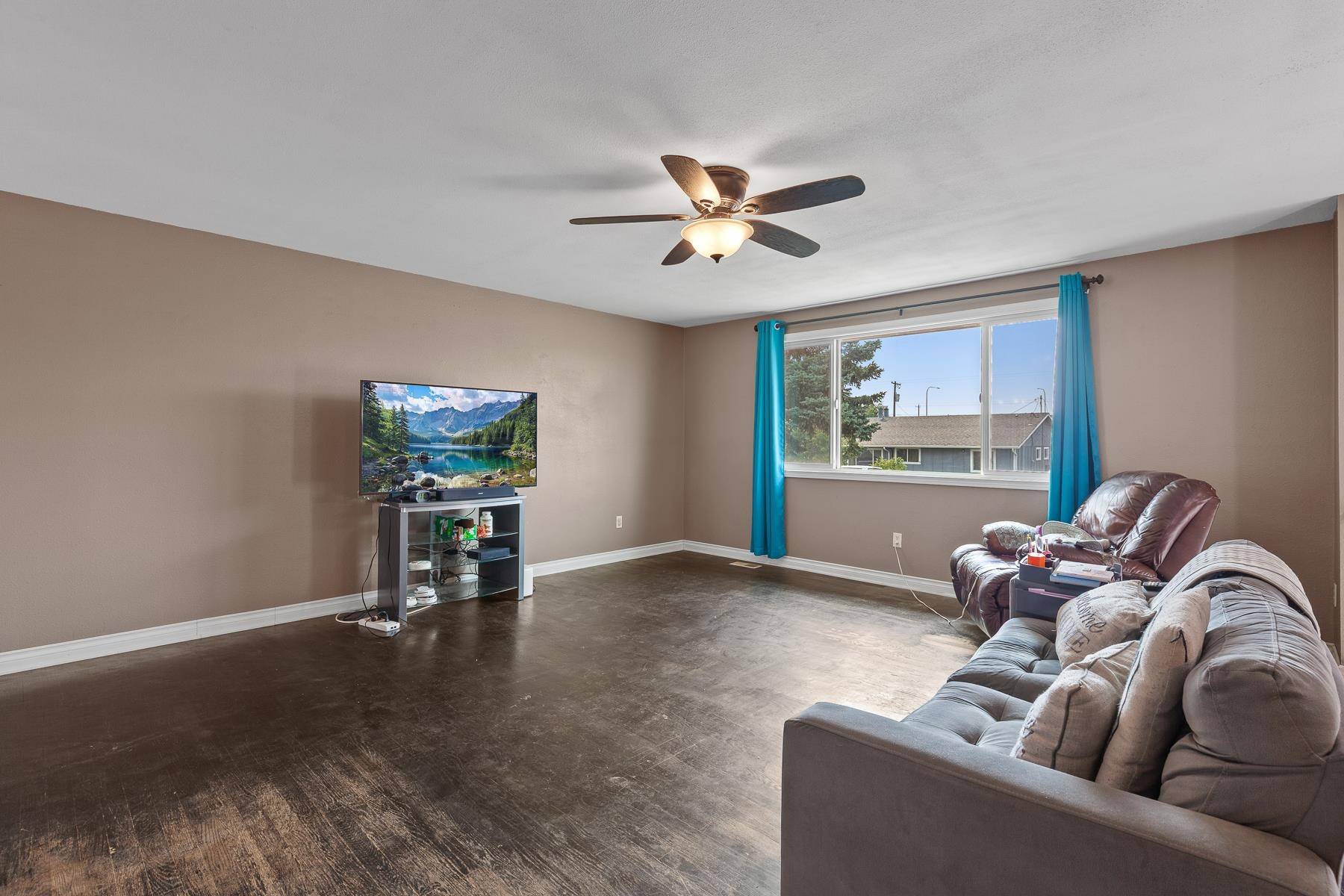 12528 W 13th Ave, Airway Heights, WA 99001
