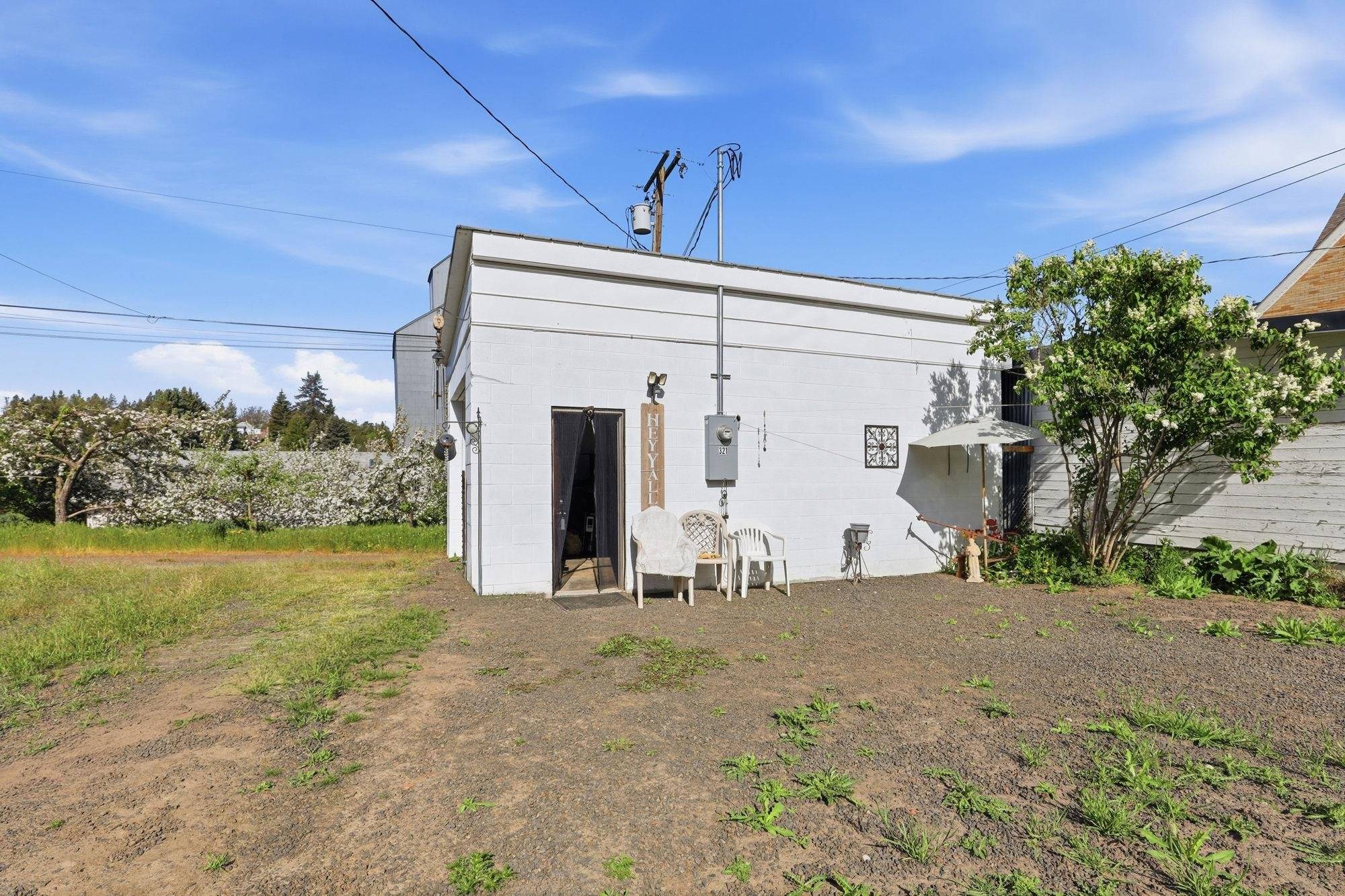 321 S Crosby St, Tekoa, WA 99033