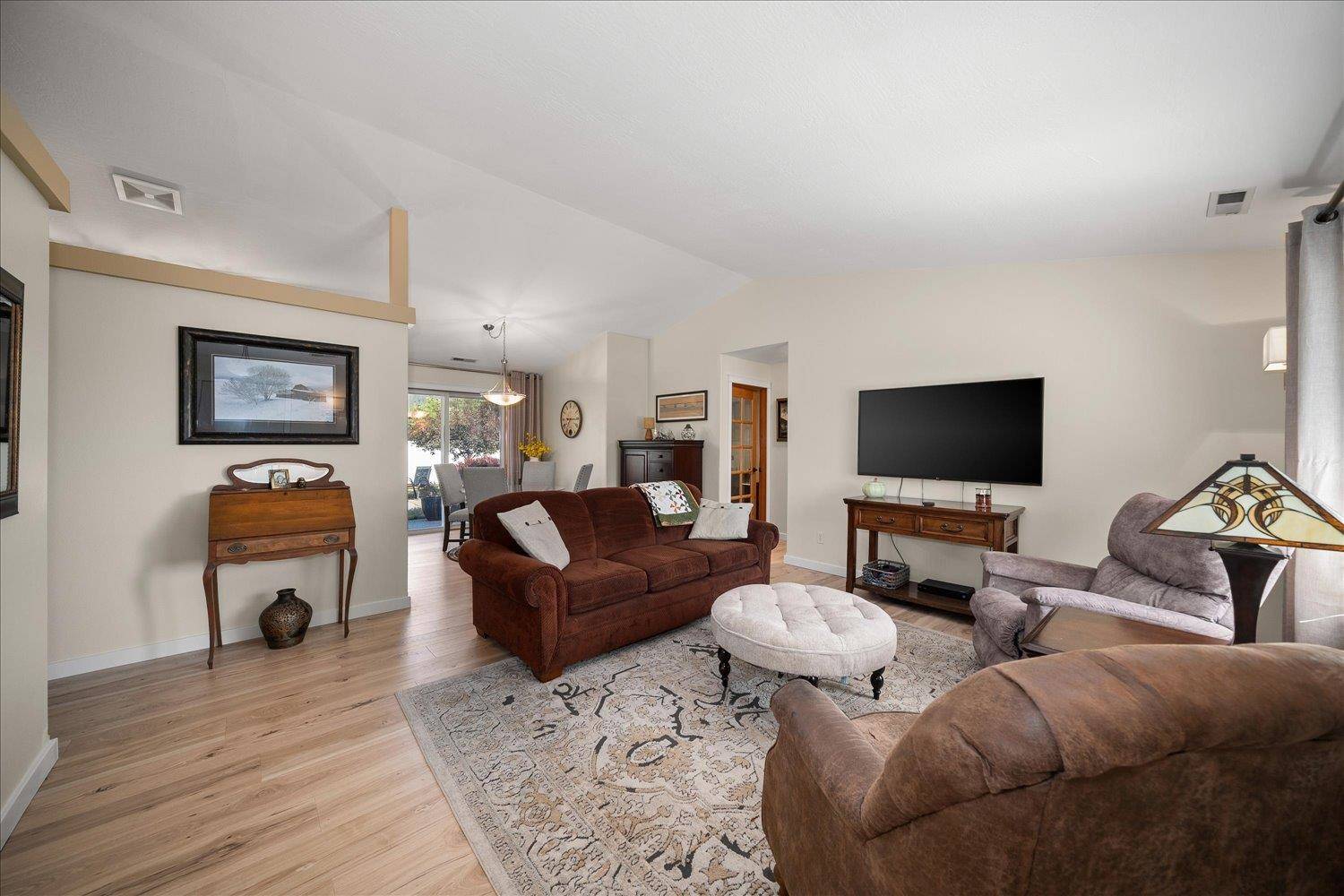 1208 N Eagle Rd, Liberty Lake, WA 99019
