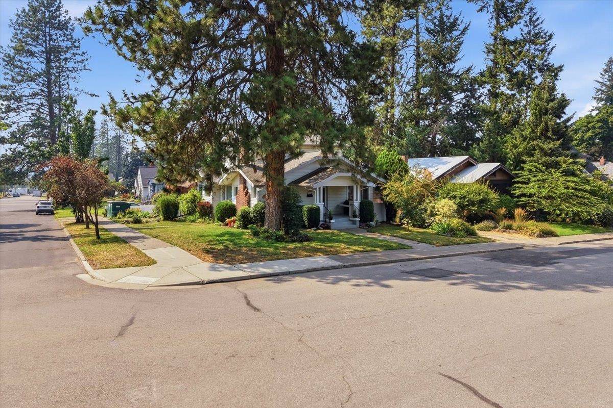 1528 S Adams St, Spokane, WA 99203