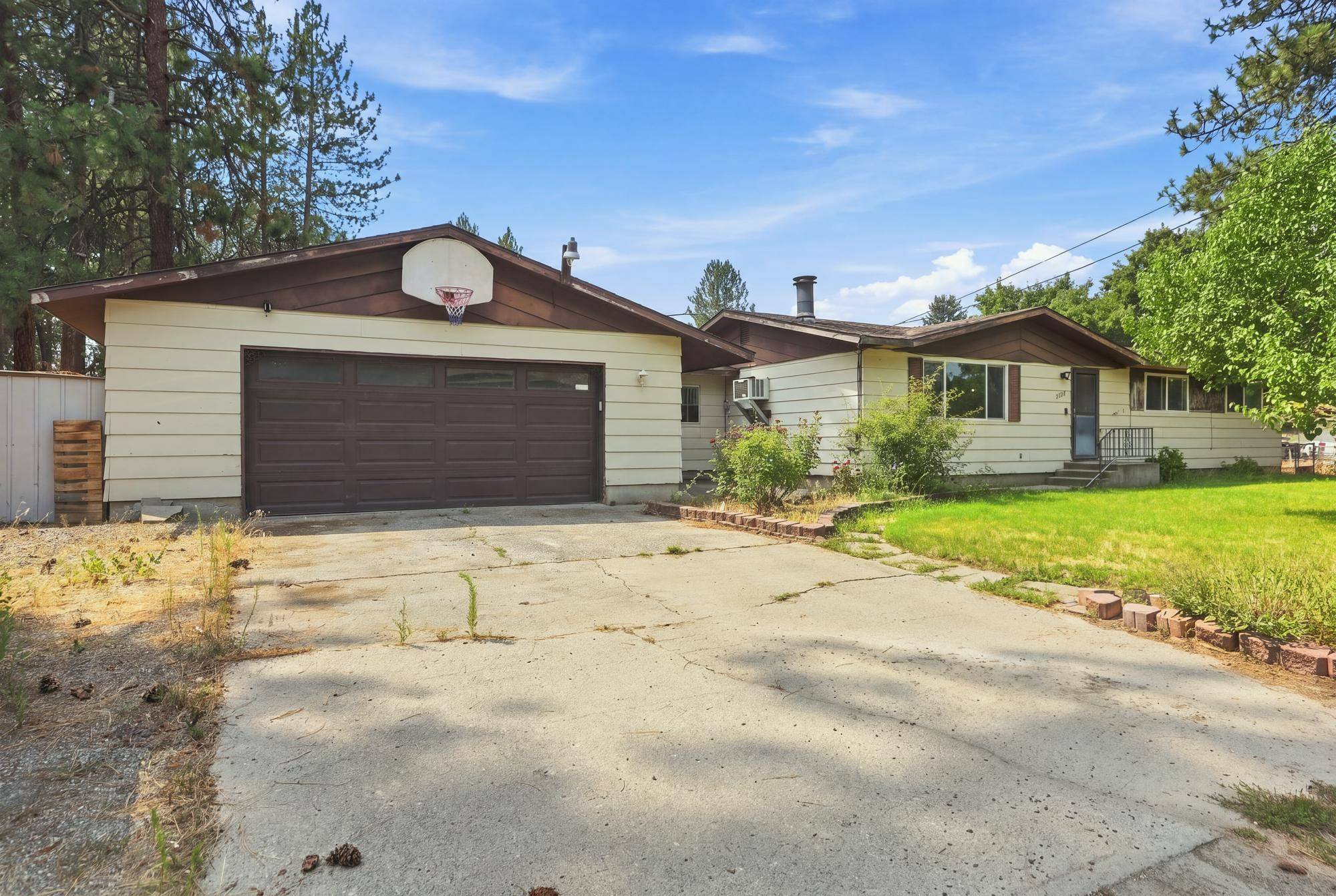 3106 S Bowdish Rd, Spokane Valley, WA 99206