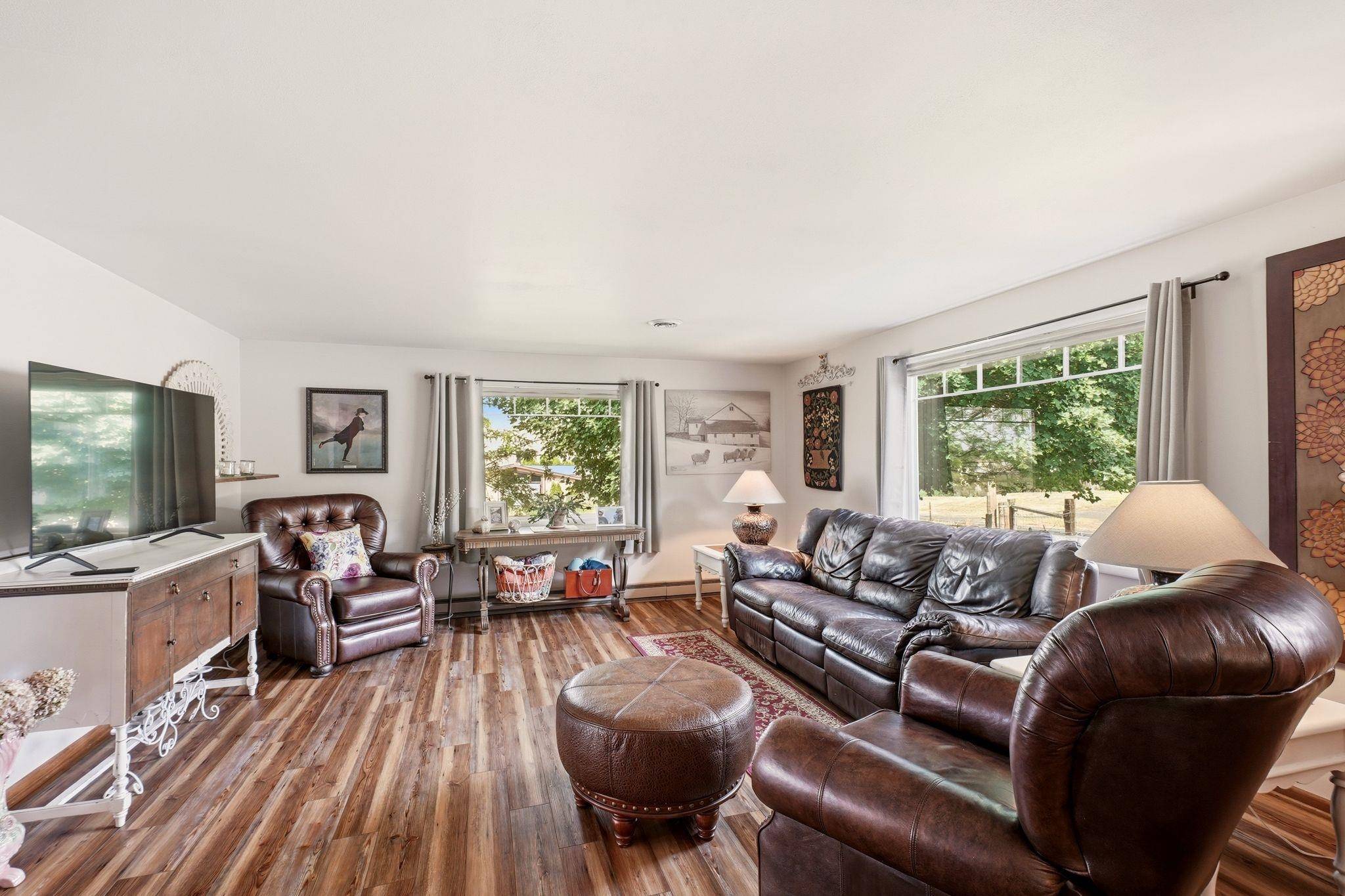 6354 Lancaster Rd, St John, WA 99171