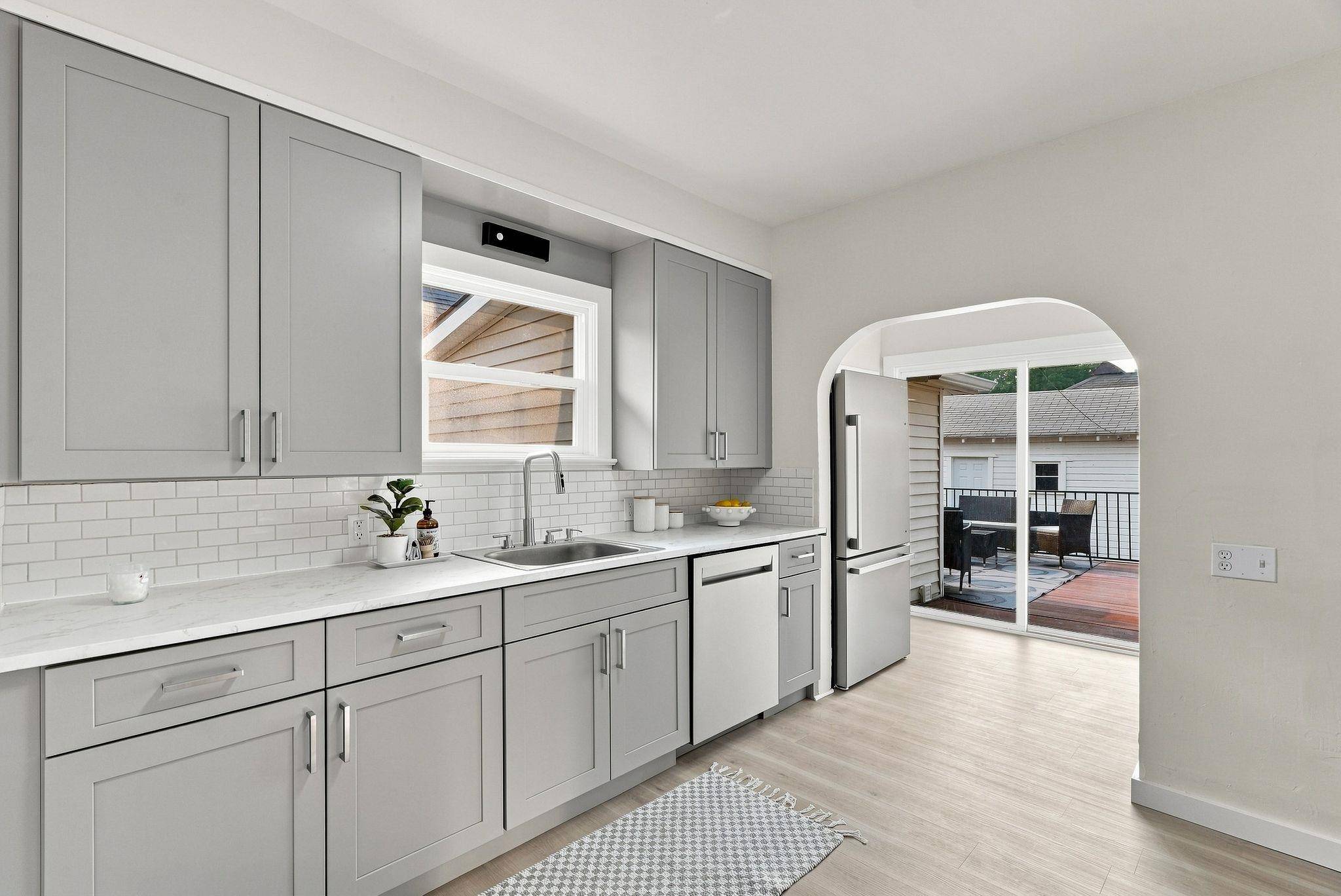 2704 E Nora Ave #39301 Sterling Valley Rd N, Spokane, WA 99207