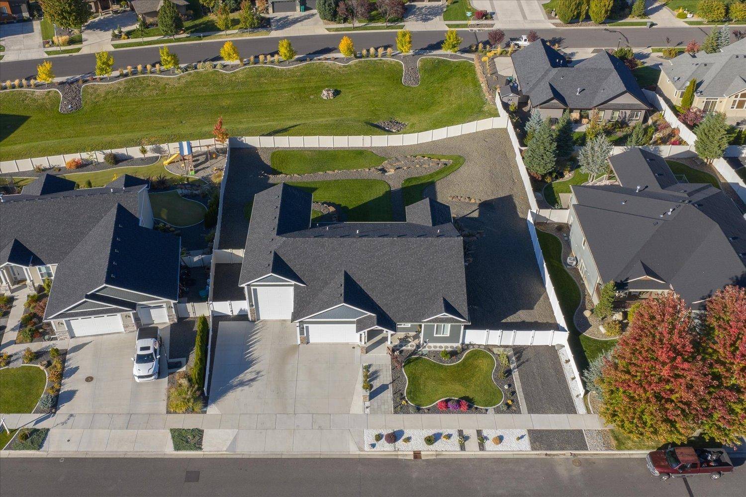 2706 W Howesdale Rd, Spokane, WA 99208