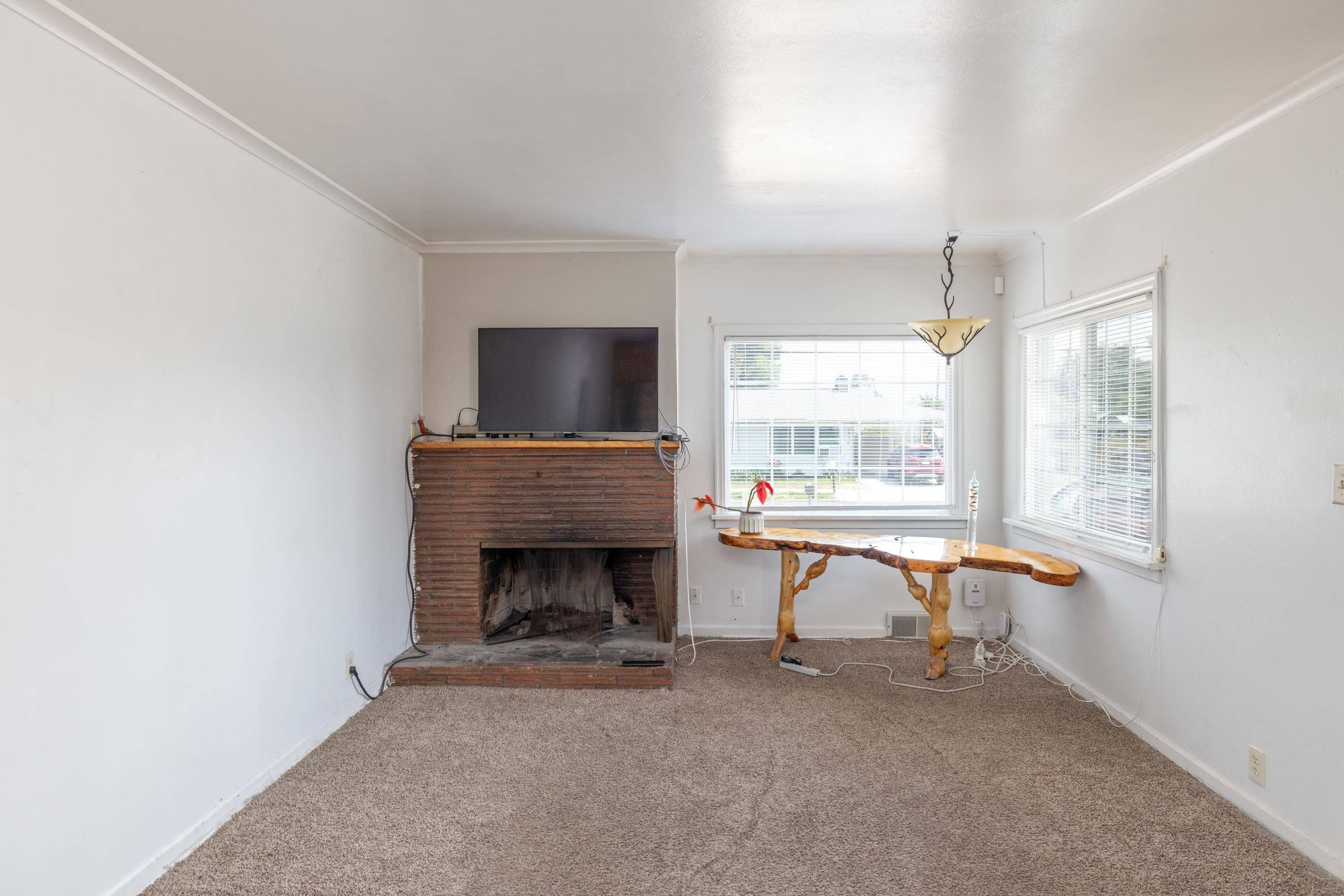 5923 N Regal St, Spokane, WA 99208