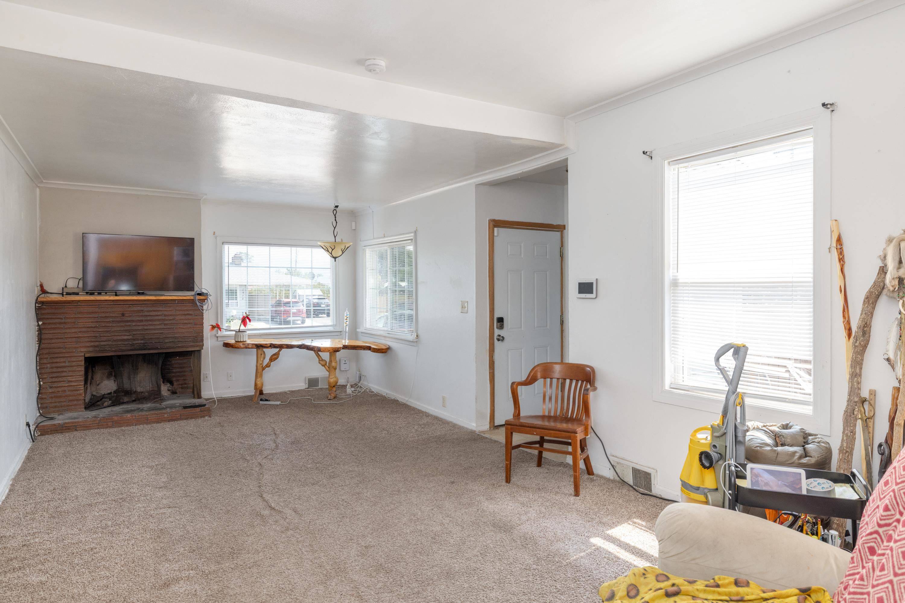 5923 N Regal St, Spokane, WA 99208