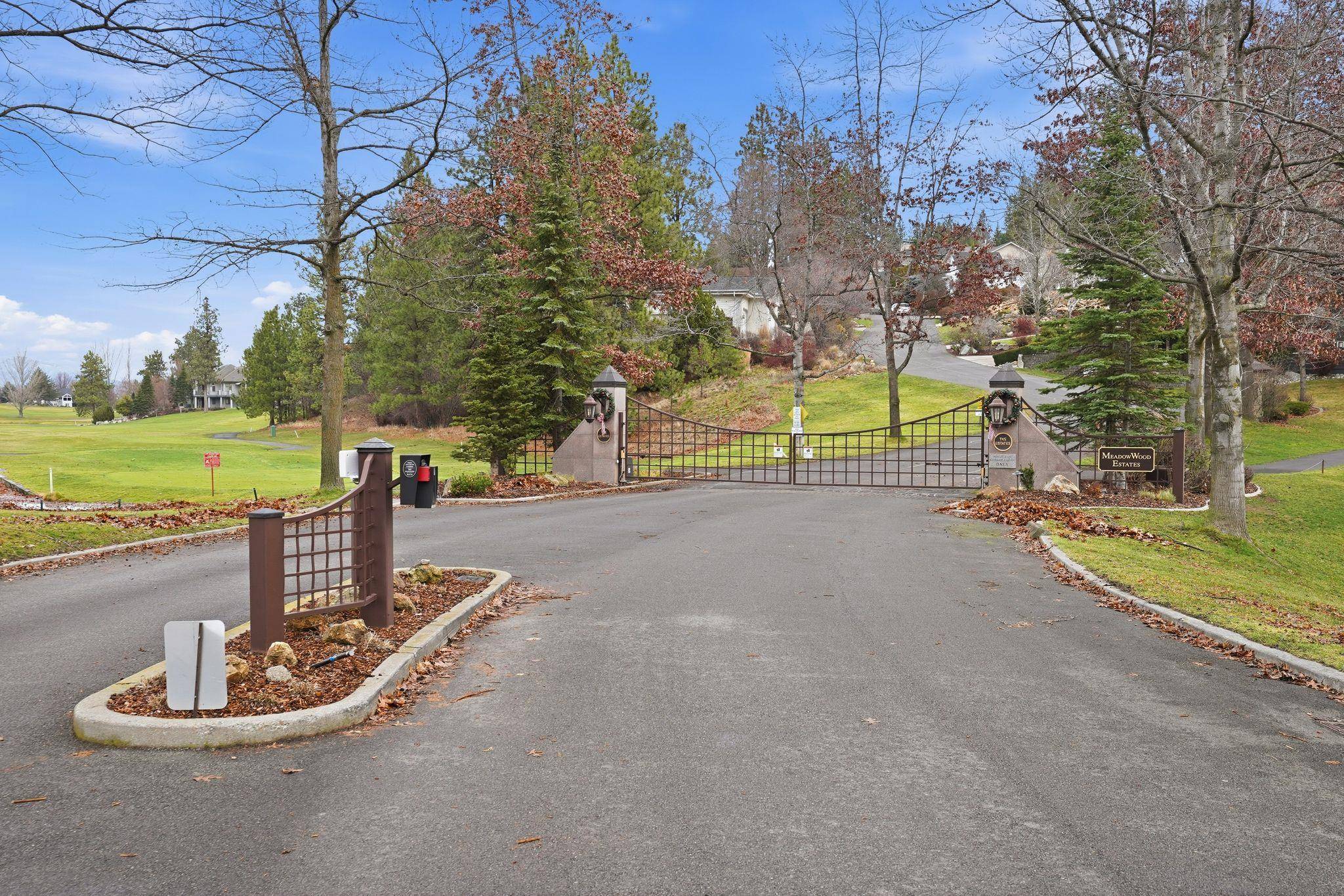 514 N Dunbarton Oaks Ln, Liberty Lake, WA 99019