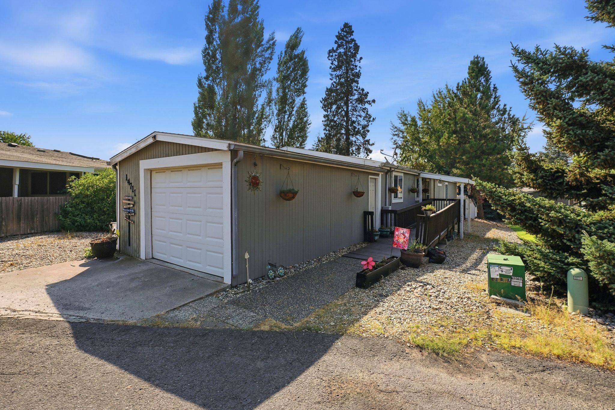 14711 N Rebel Ln, Mead, WA 99021
