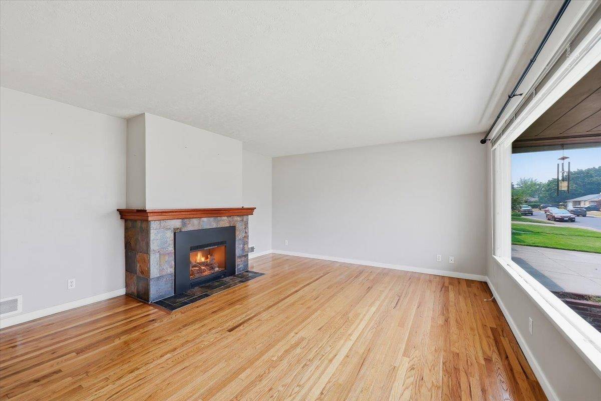 201 W Franklin Ct, Spokane, WA 99205