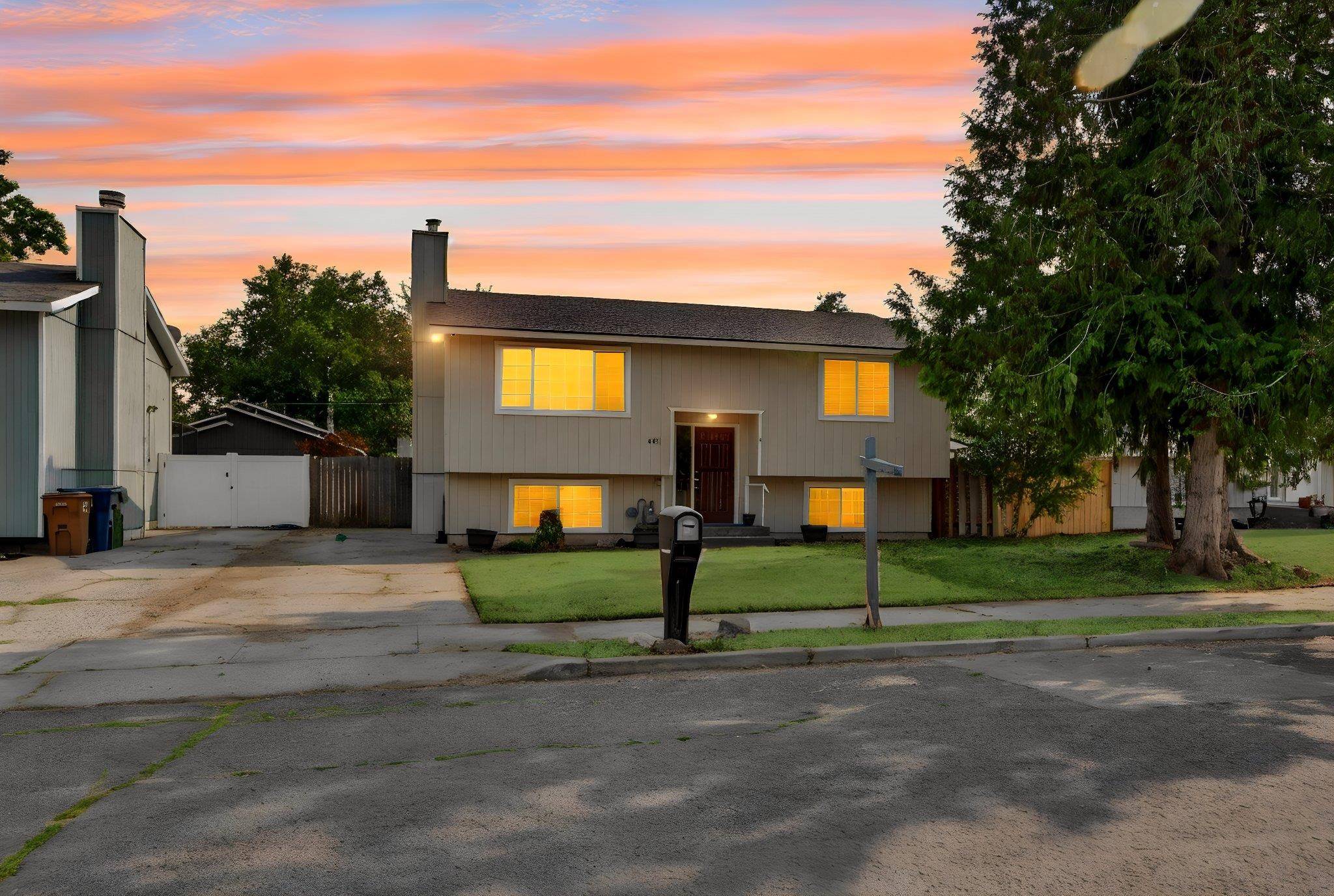 4212 E 24TH Ave, Spokane, WA 99223