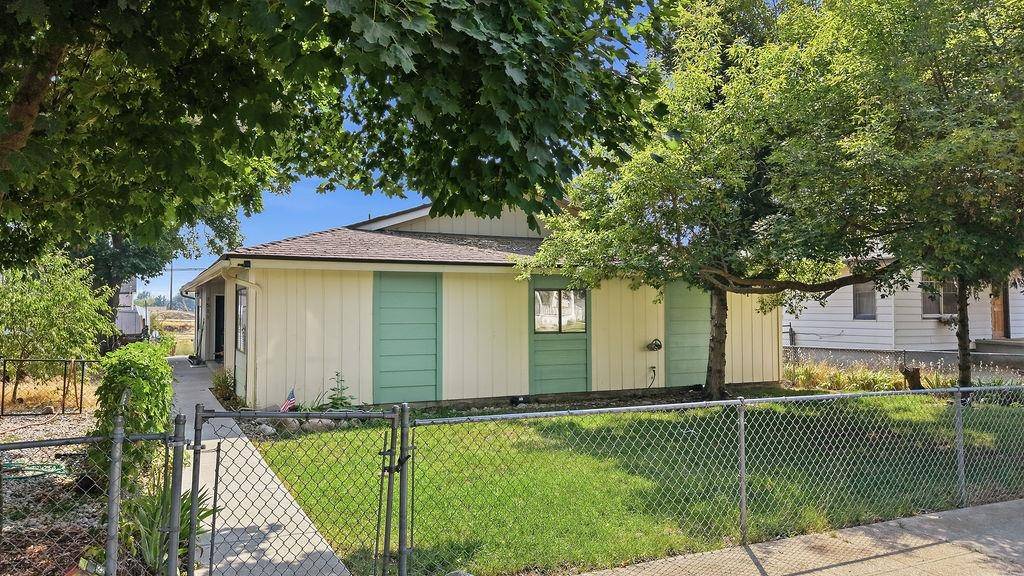 1511 W Mission Ave #1515, Spokane, WA 99201