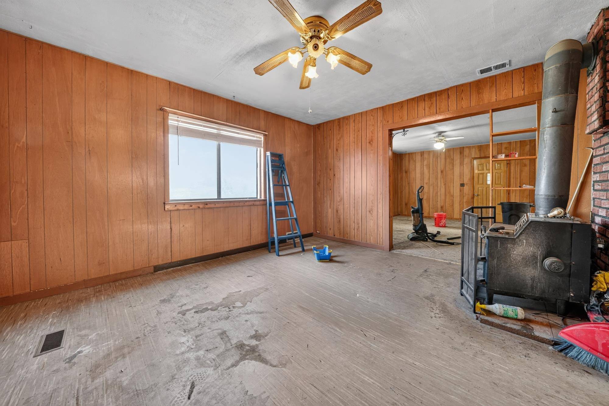 21906 W Highway 2 Hwy, Medical Lake, WA 99022