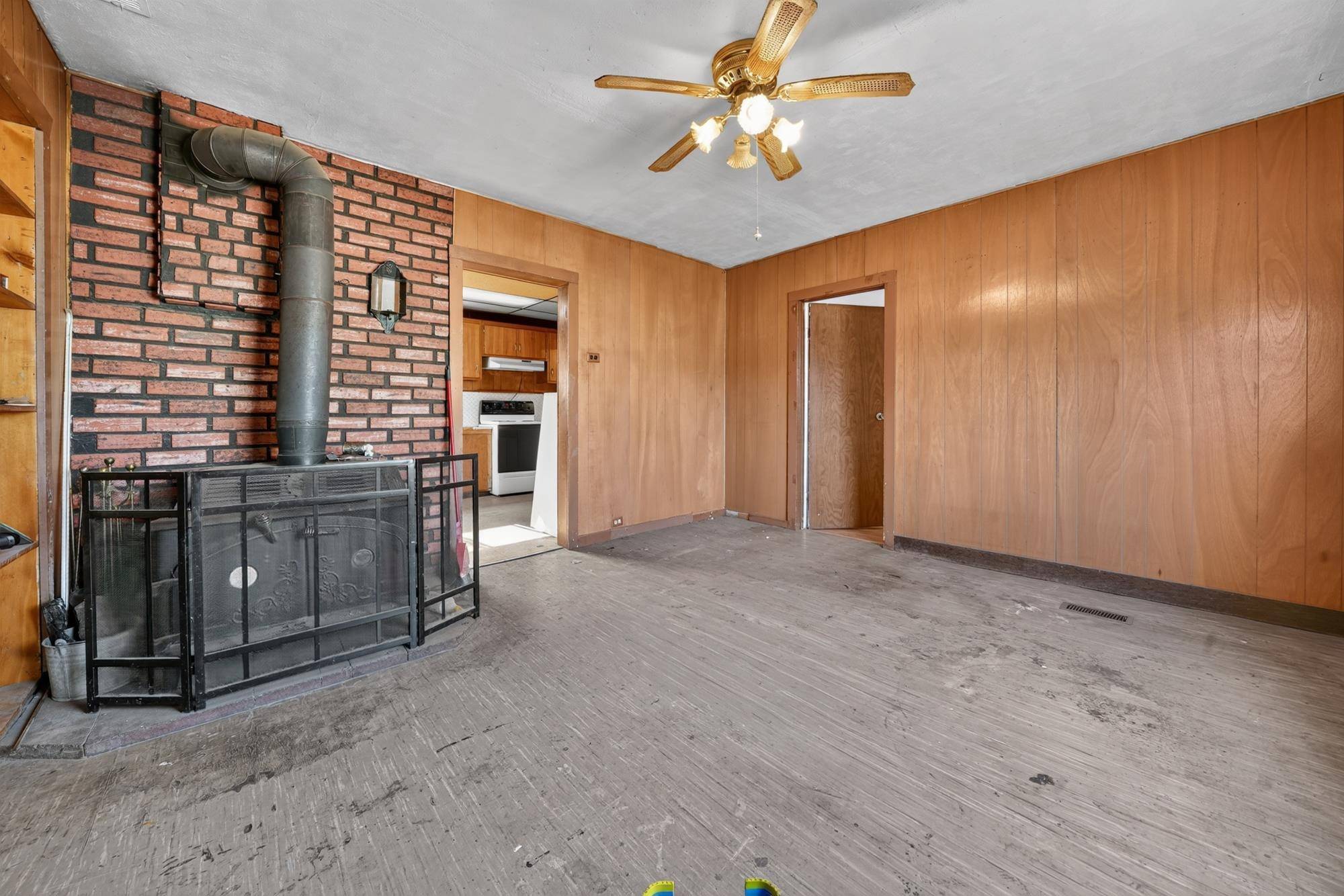 21906 W Highway 2 Hwy, Medical Lake, WA 99022