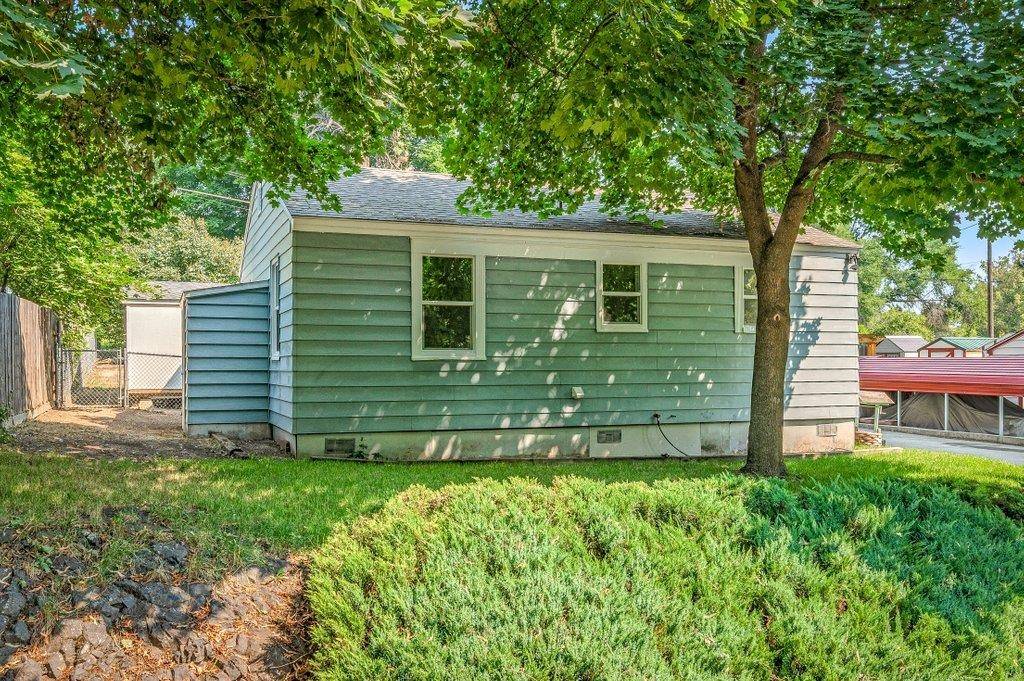 3320 W Woodland Blvd, Spokane, WA 99224