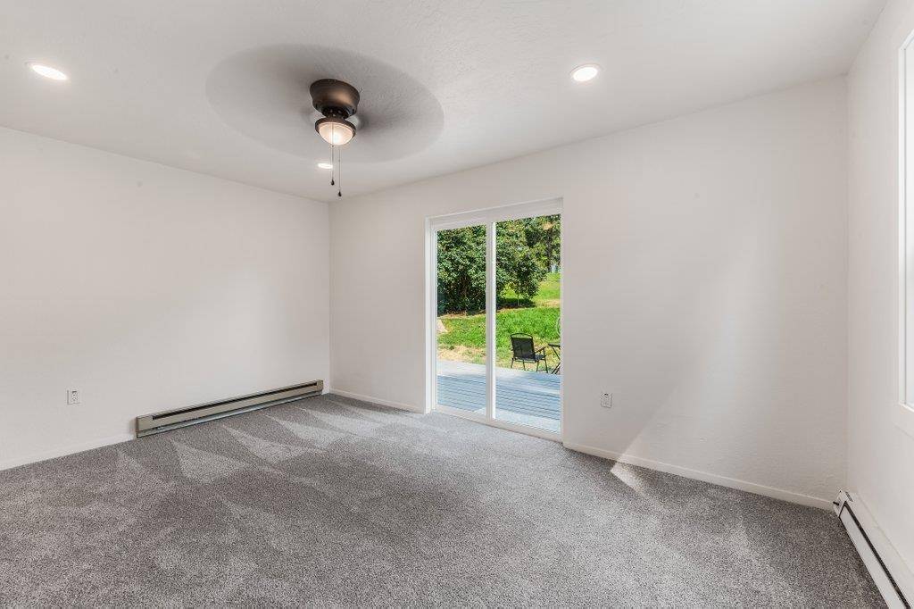 3320 W Woodland Blvd, Spokane, WA 99224