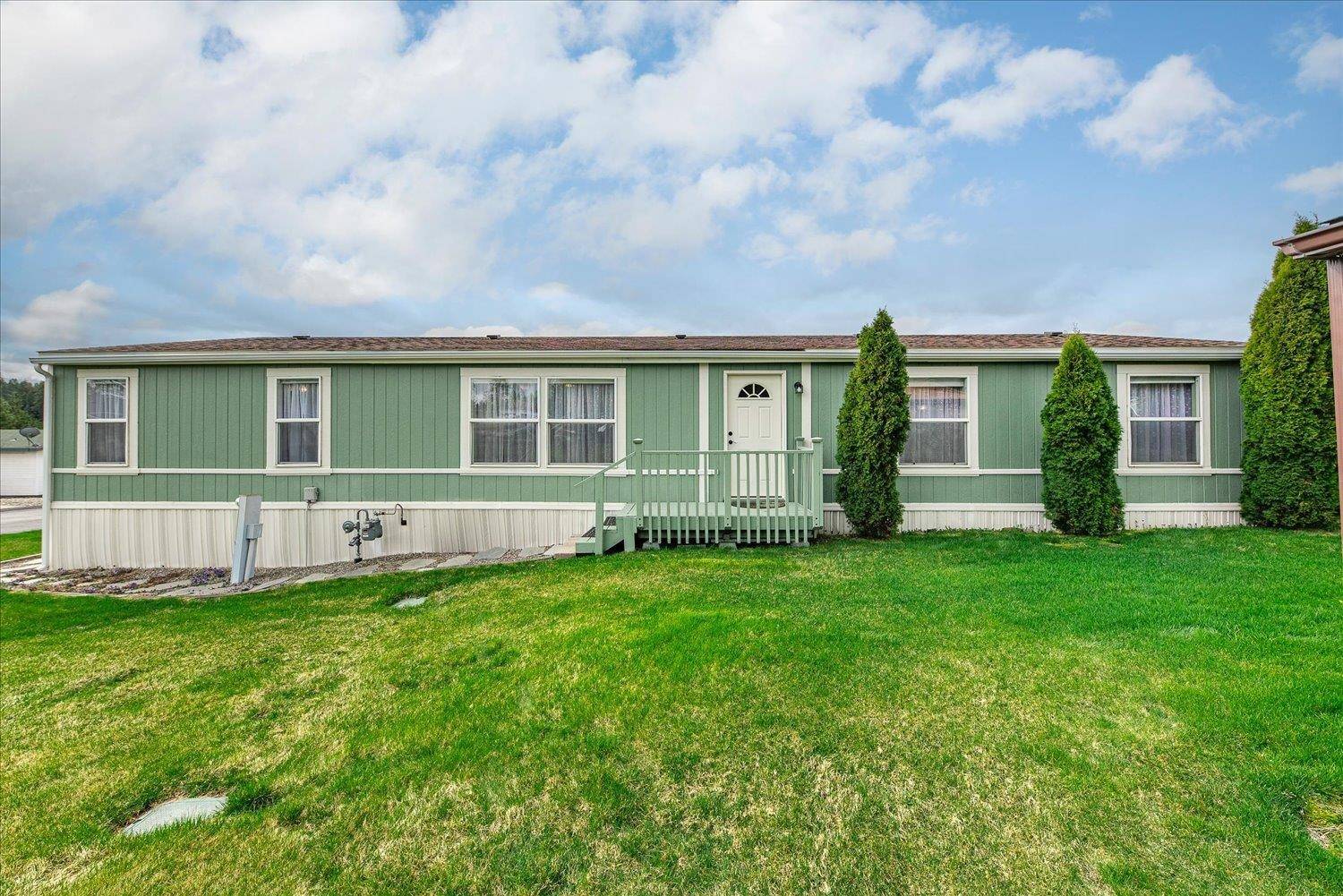 3110 E Chattaroy Rd #126, Chattaroy, WA 99003