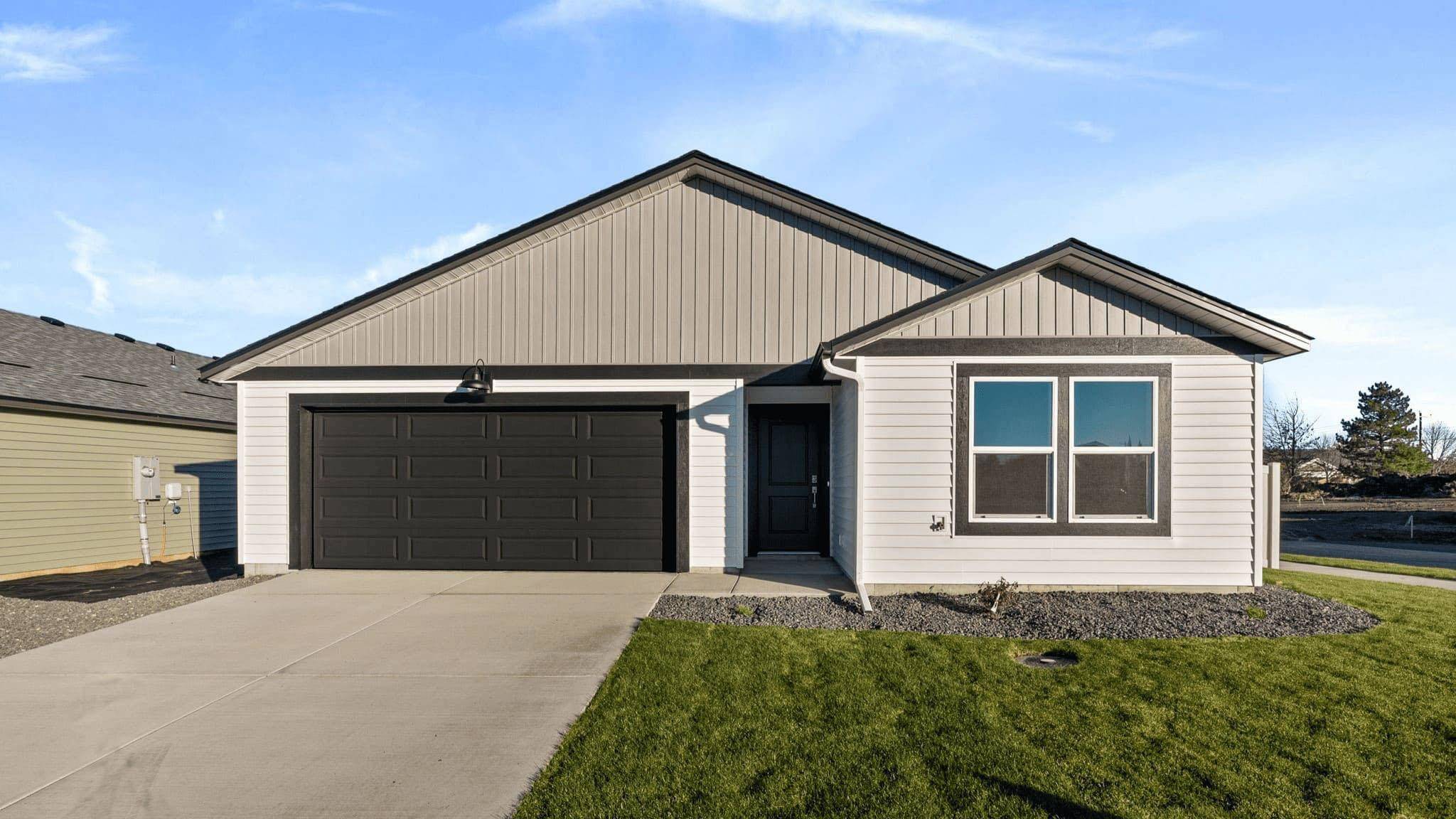 13528 W Sprague Ave, Airway Heights, WA 99001