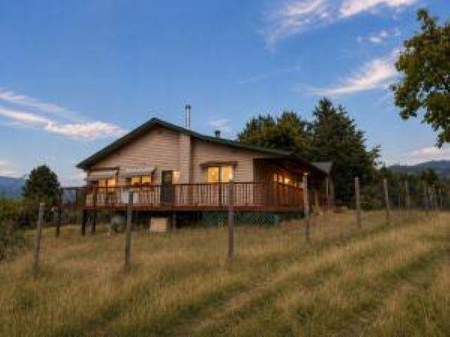 2143 MOLLENBERG Rd, Kettle Falls, WA 99141