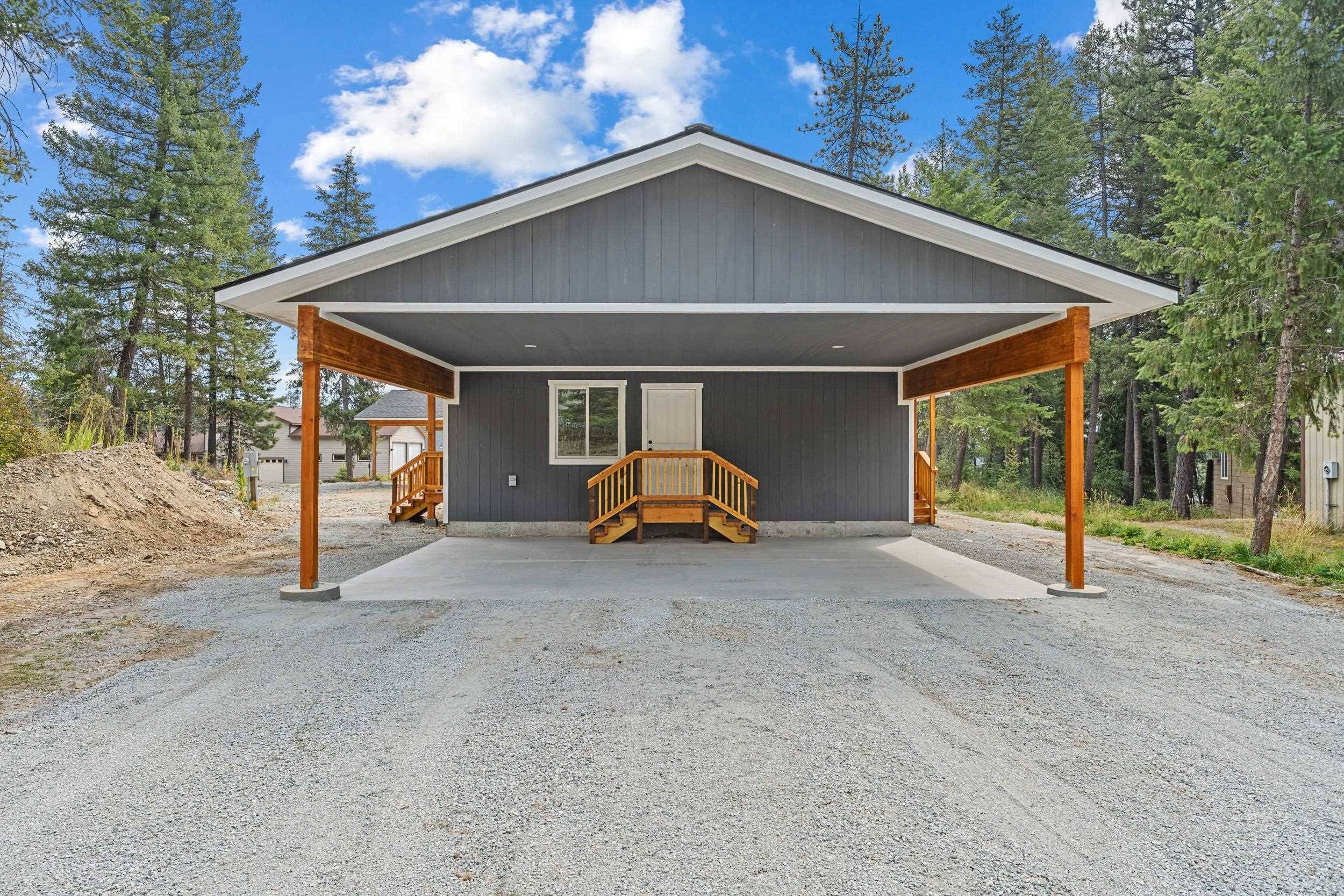 107 Lilac Ln, Newport, WA 99156