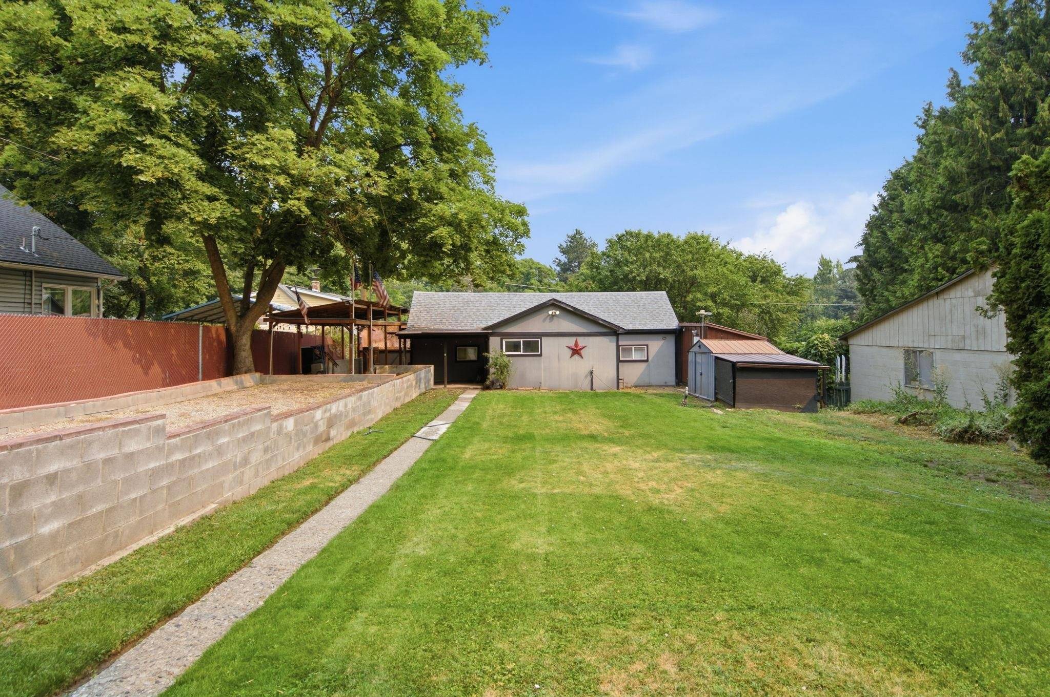 1103 E 12th Ave, Spokane, WA 99202
