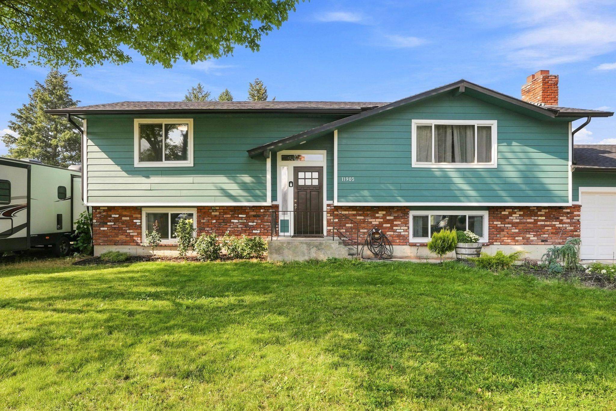 11905 E FAIRVIEW Ave, Spokane Valley, WA 99206