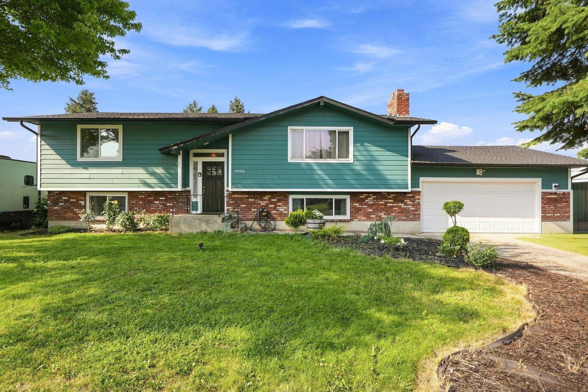 11905 E FAIRVIEW Ave, Spokane Valley, WA 99206