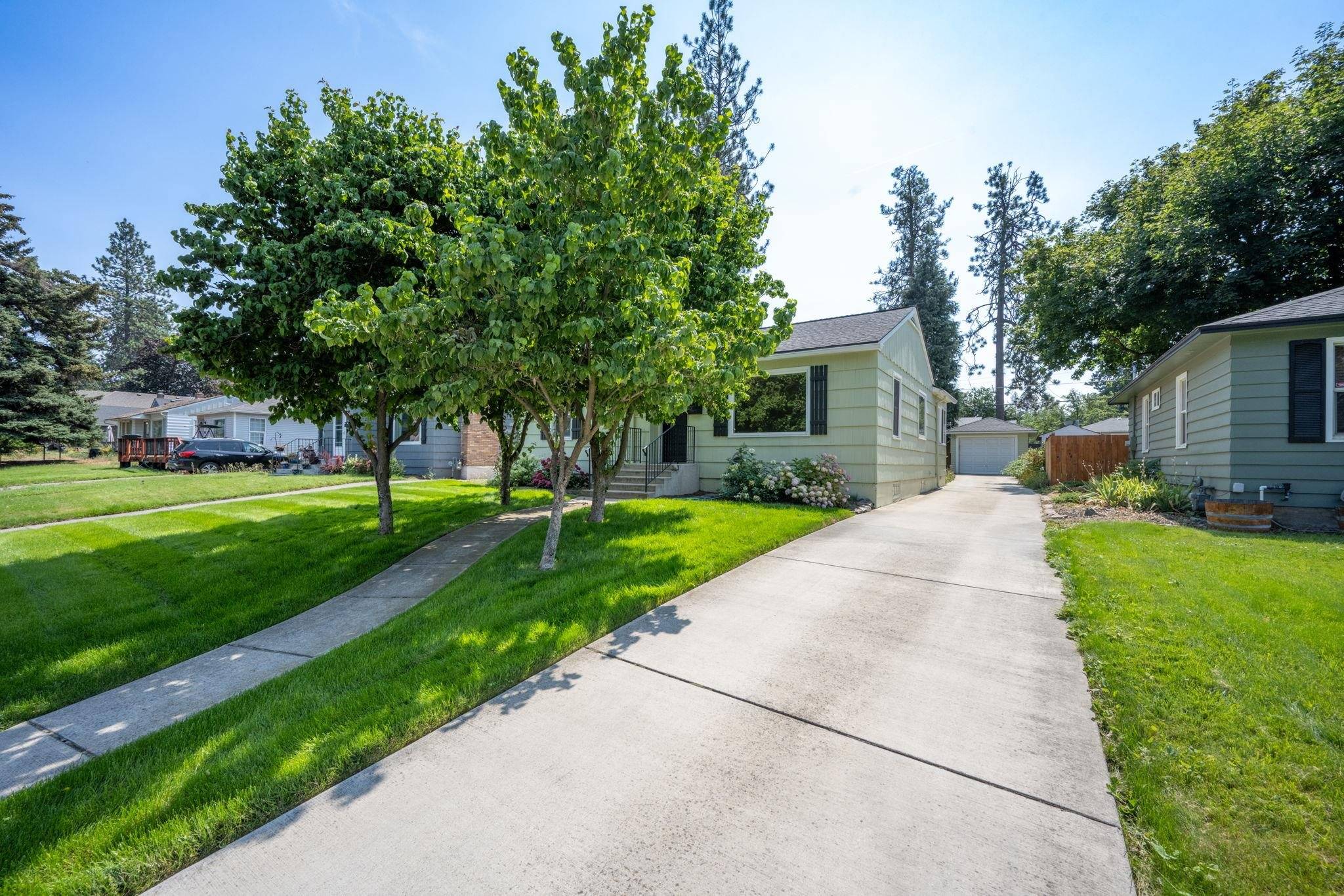 1304 E 39th Ave, Spokane, WA 99203