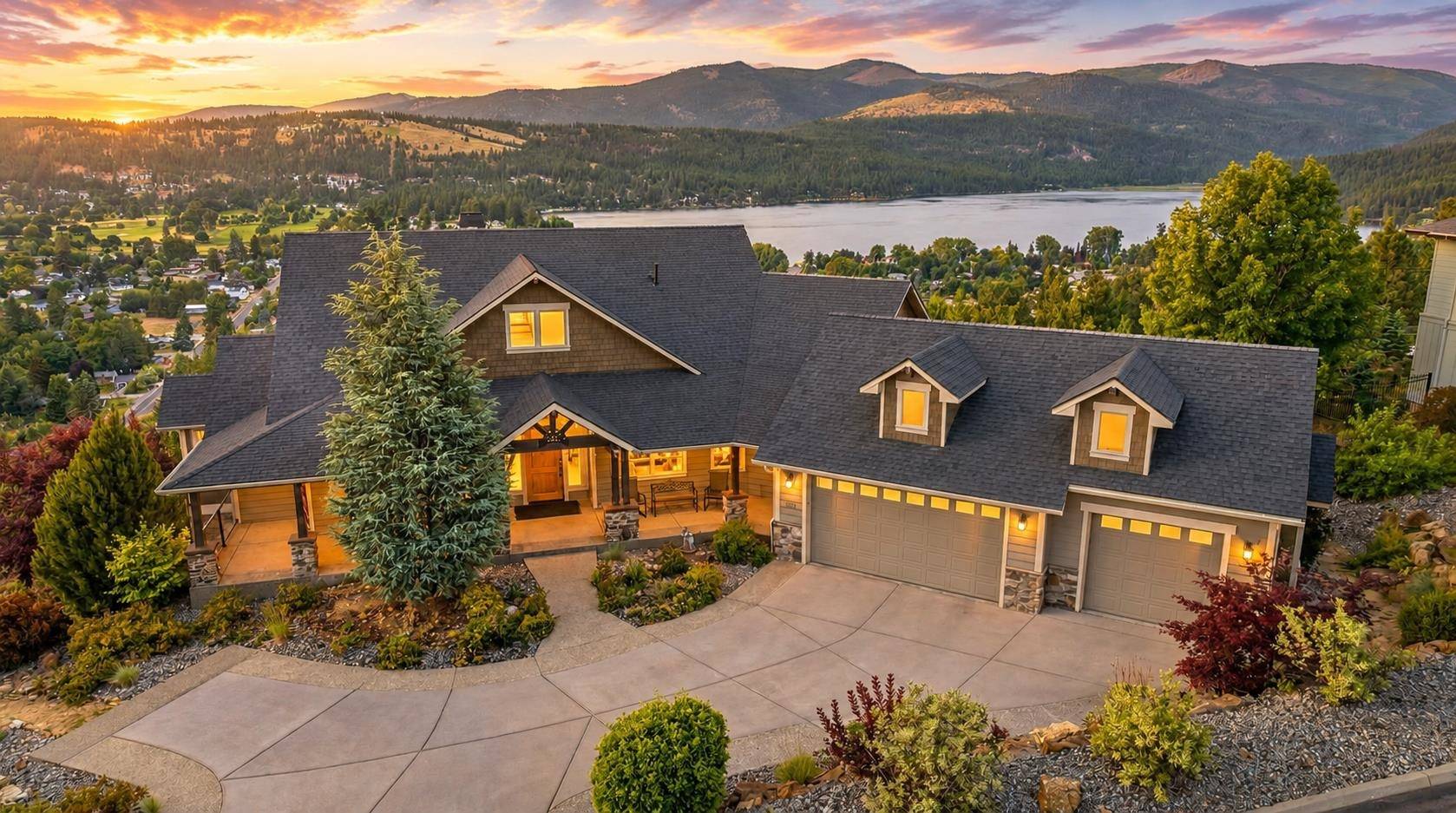 375 S LEGEND TREE Dr, Liberty Lake, WA 99019