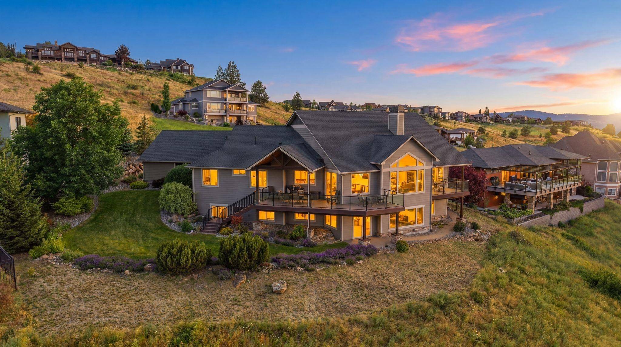 375 S LEGEND TREE Dr, Liberty Lake, WA 99019