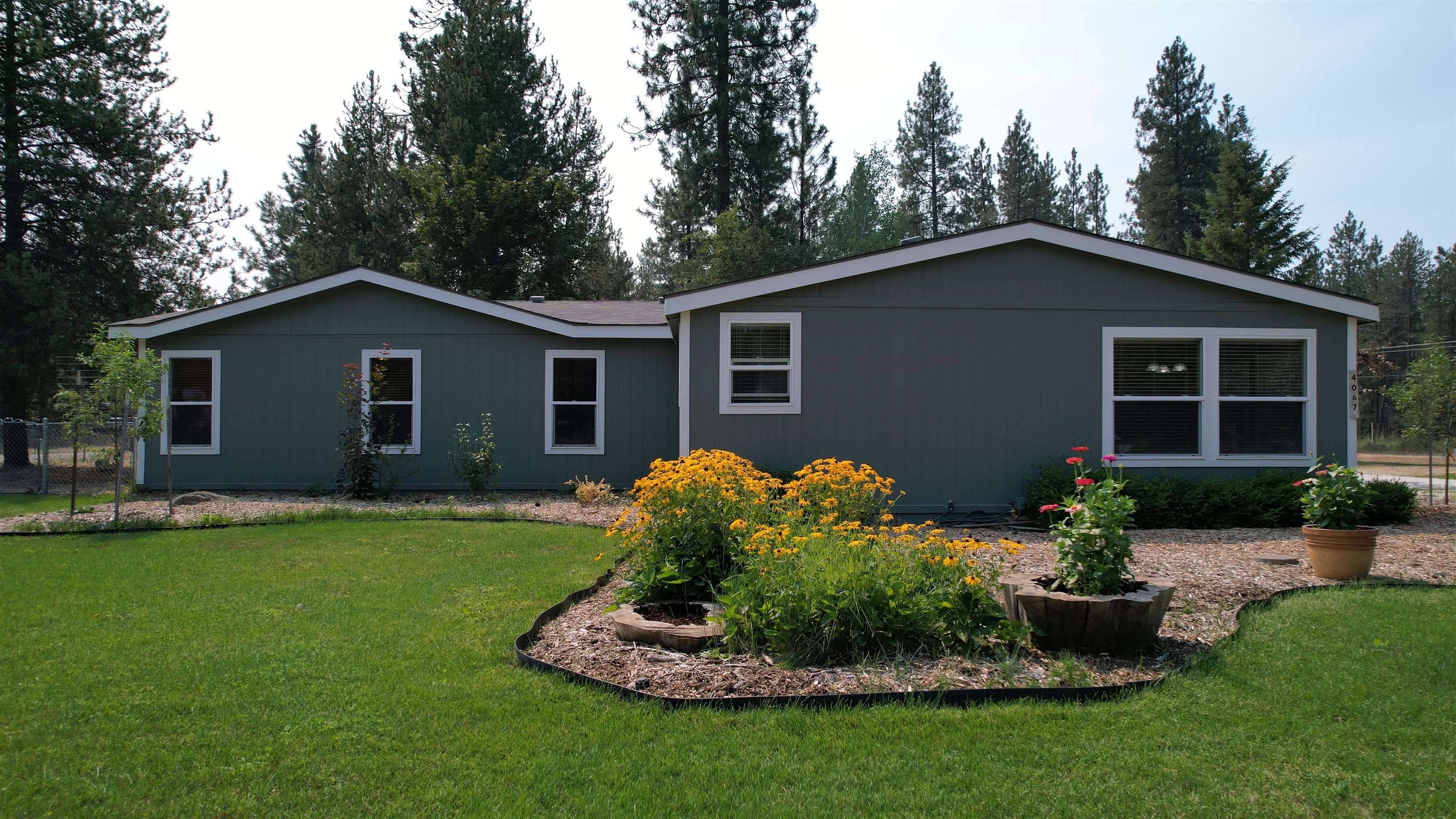 4067 Pine Meadows Dr, Loon Lake, WA 99148