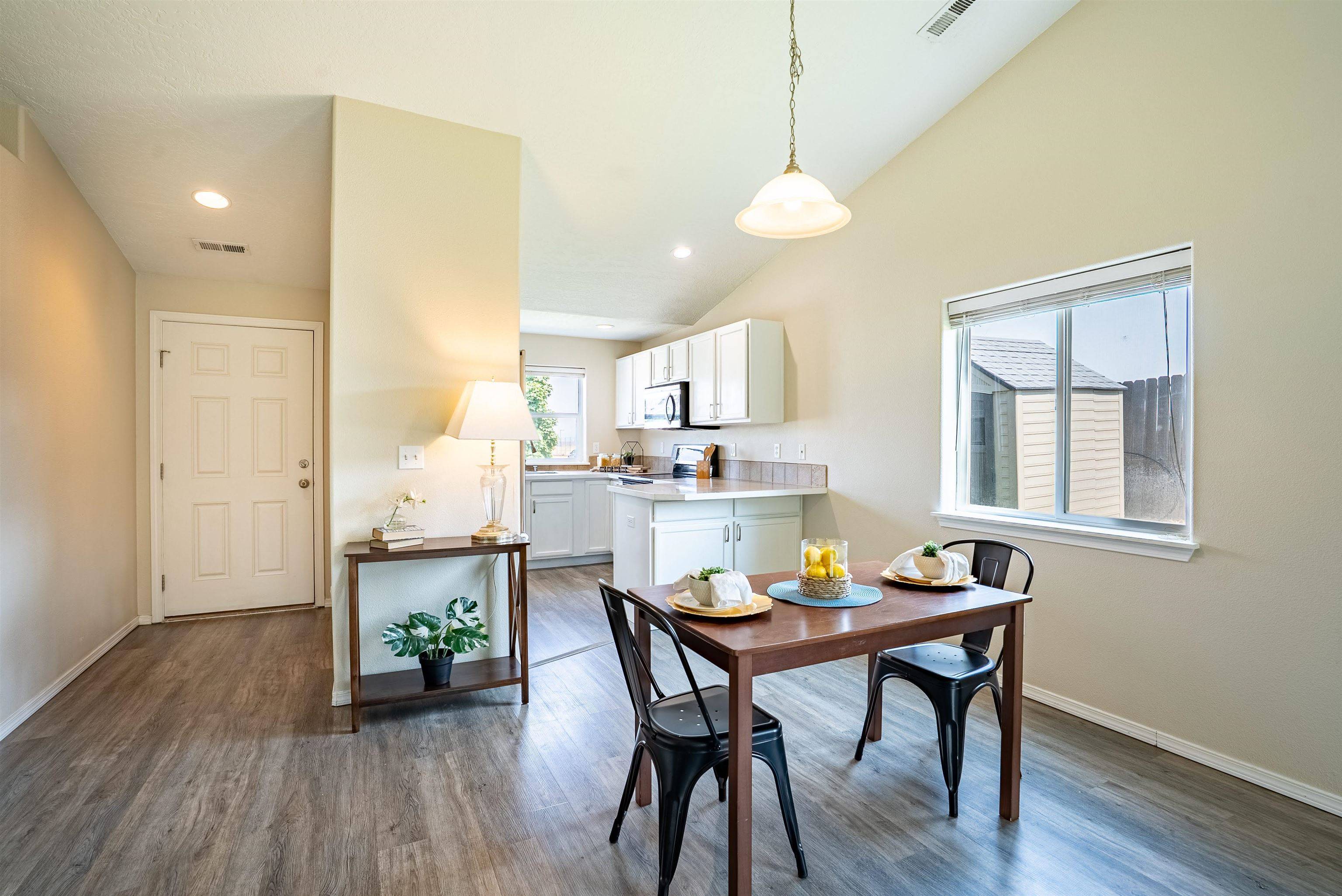 12399 W 2nd Ave, Airway Heights, WA 99001