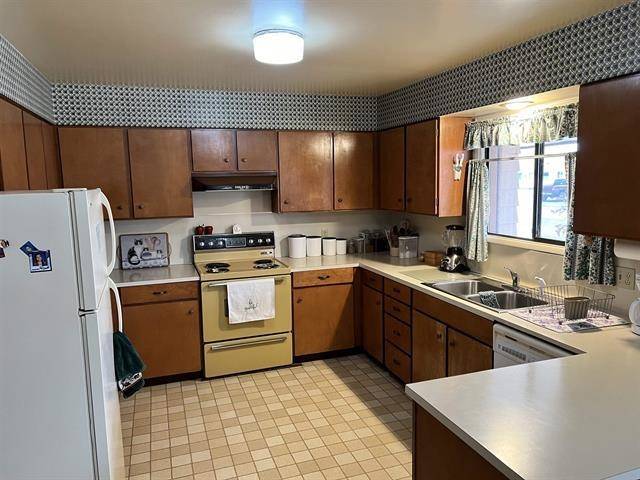 1101 E Dobson Rd, Odessa, WA 99159