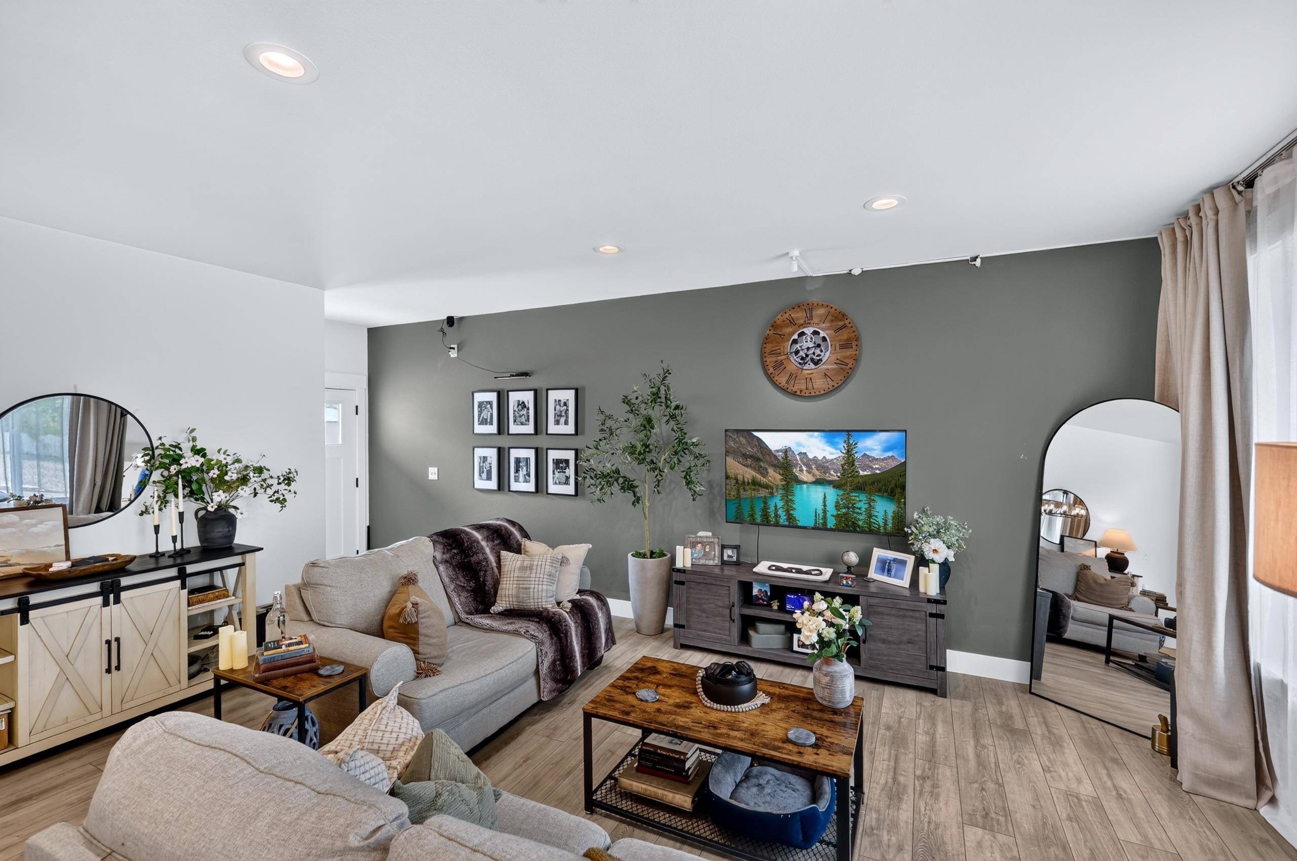 1217 N Walnut Ln, Spokane Valley, WA 99206