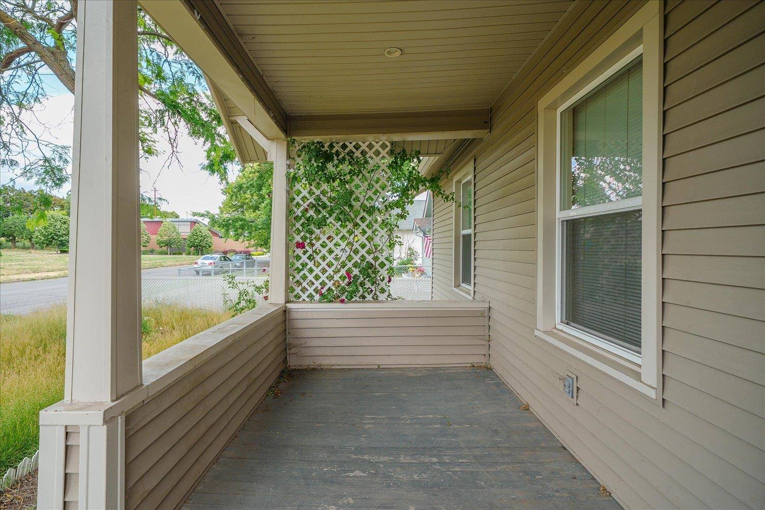 3908 E 4th Ave, Spokane, WA 99202