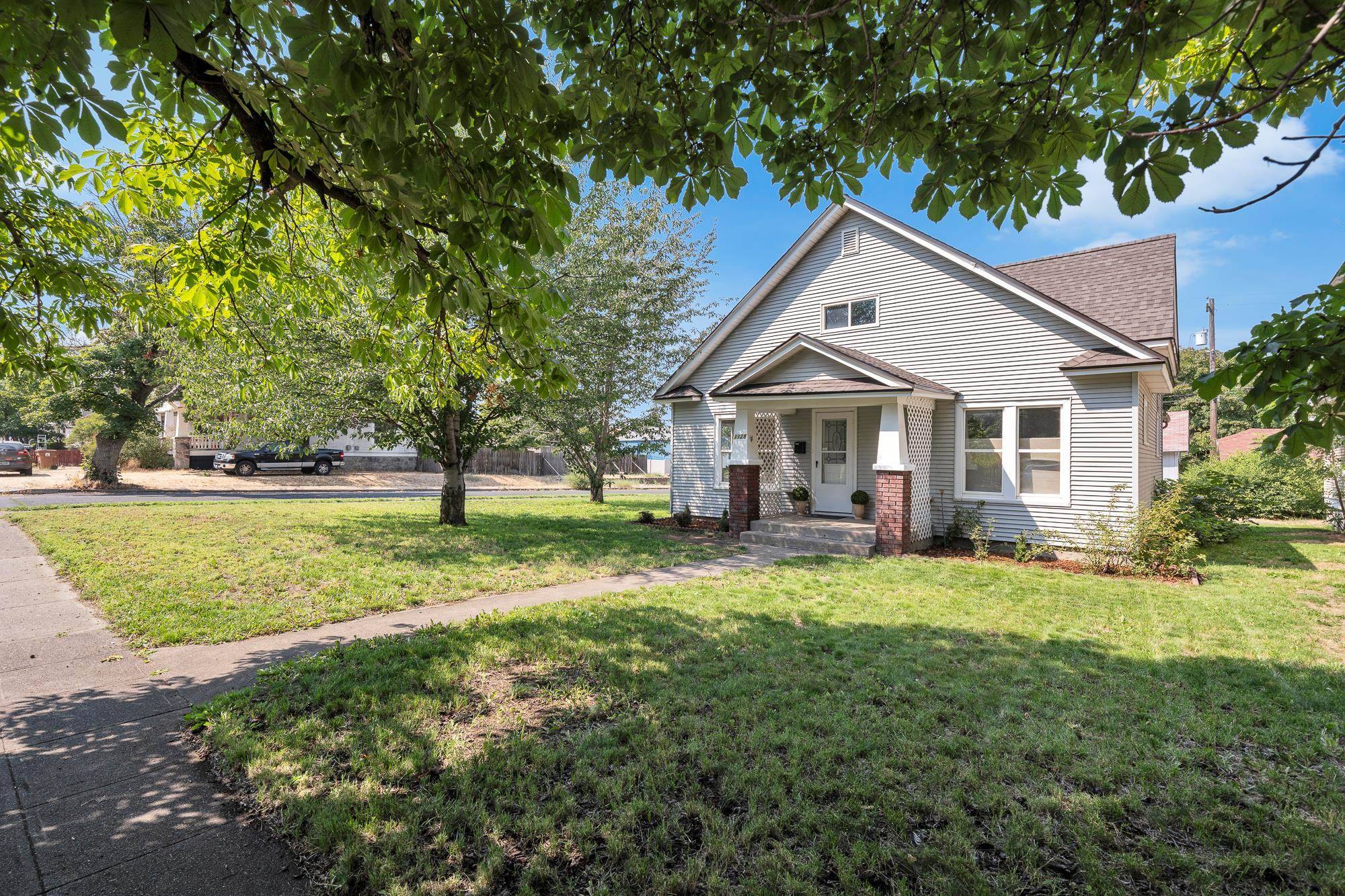 1128 W MANSFIELD Ave, Spokane, WA 99205