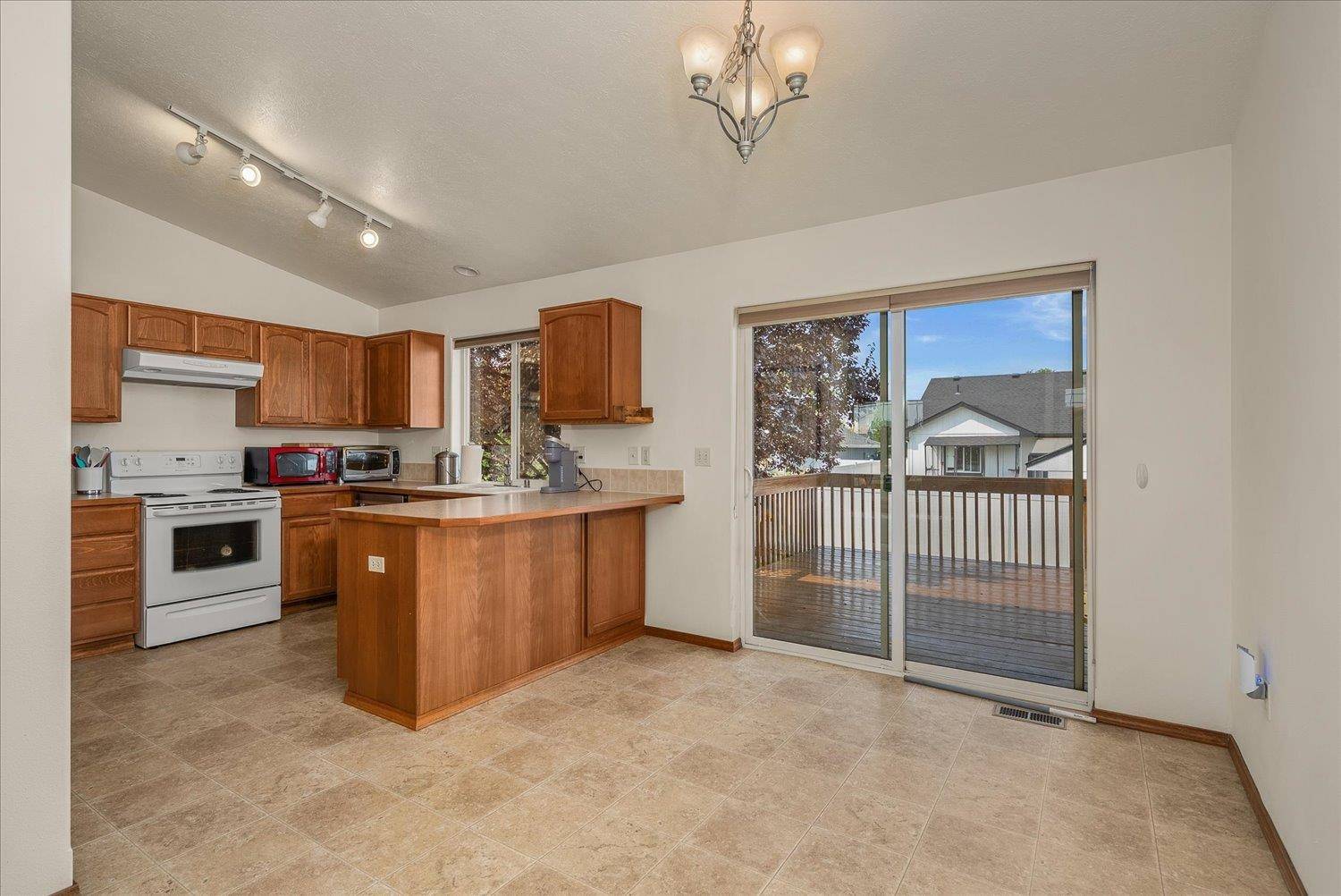1104 S Antelope St, Spokane, WA 99224