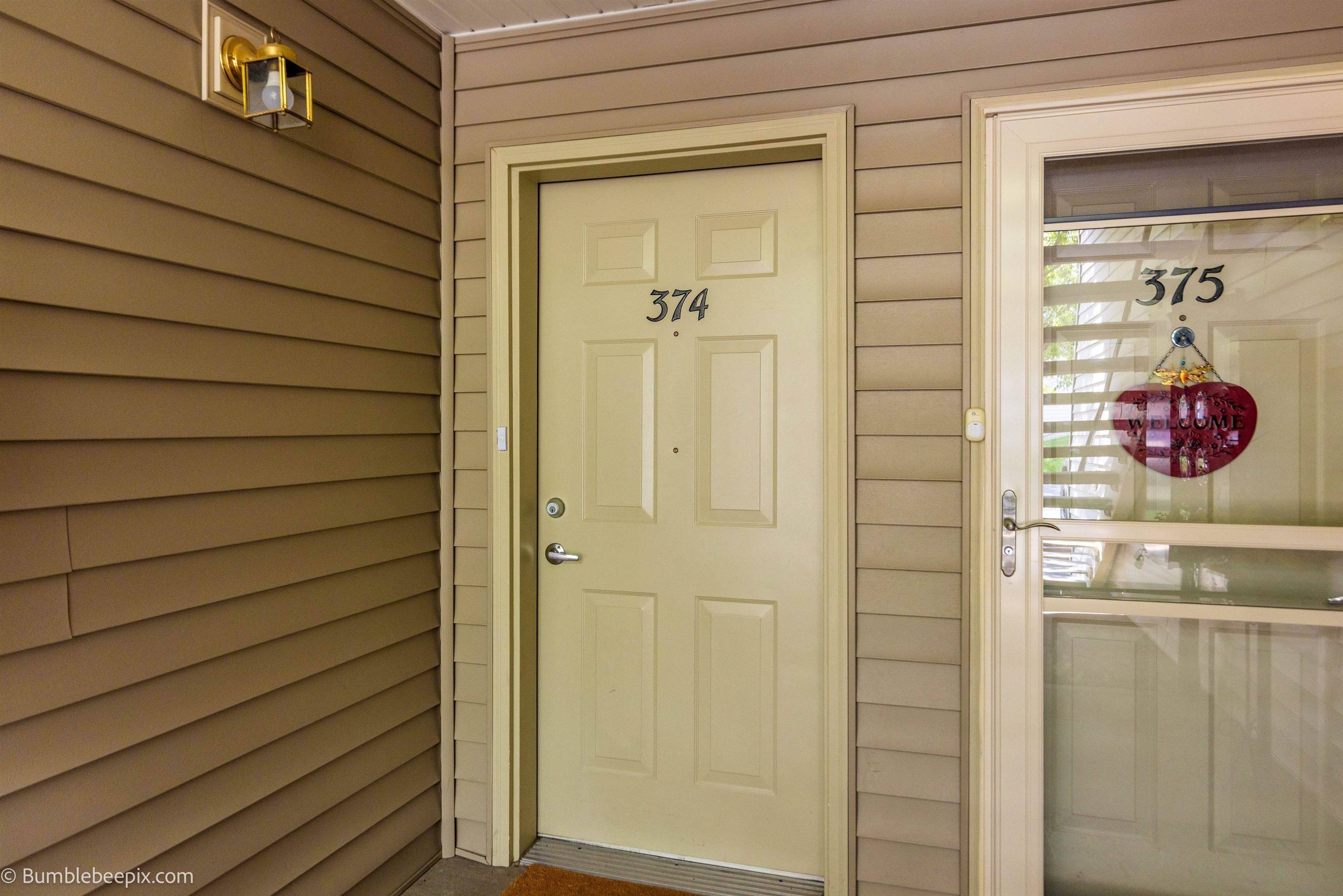 22855 E Country Vista Dr #374, Liberty Lake, WA 99019