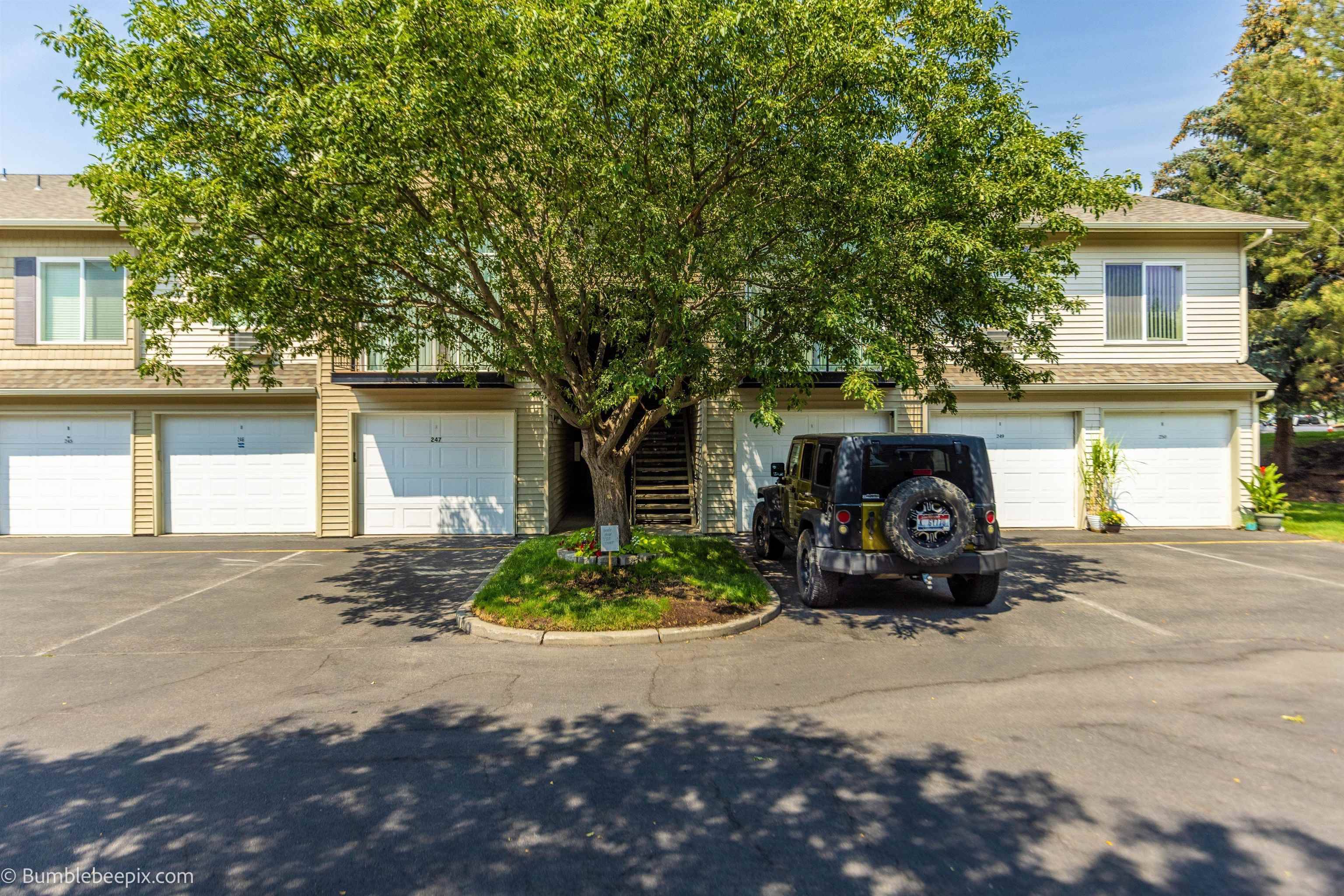 22855 E Country Vista Dr #374, Liberty Lake, WA 99019