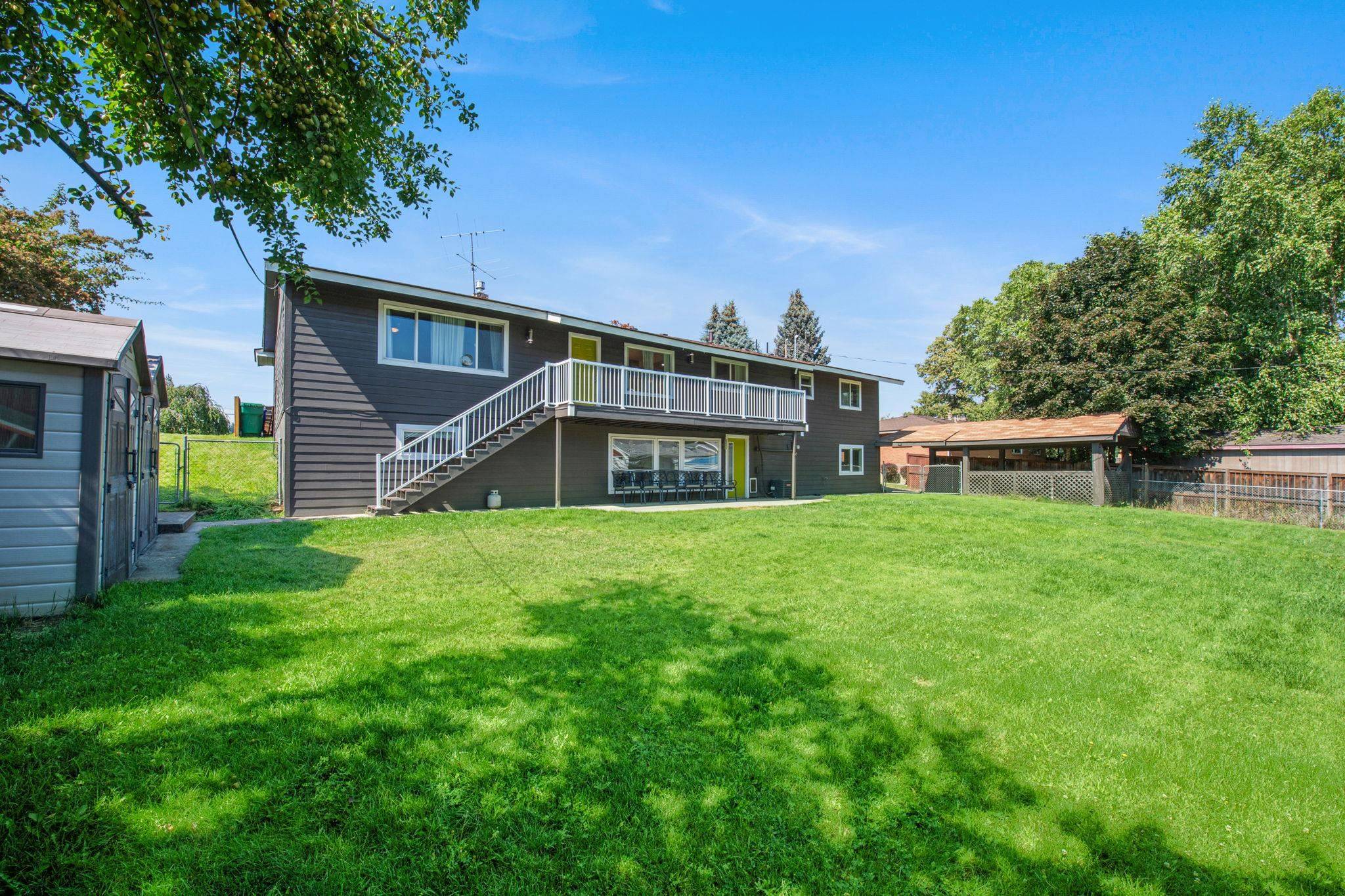 415 W Shasta WAY, Spokane, WA 99208
