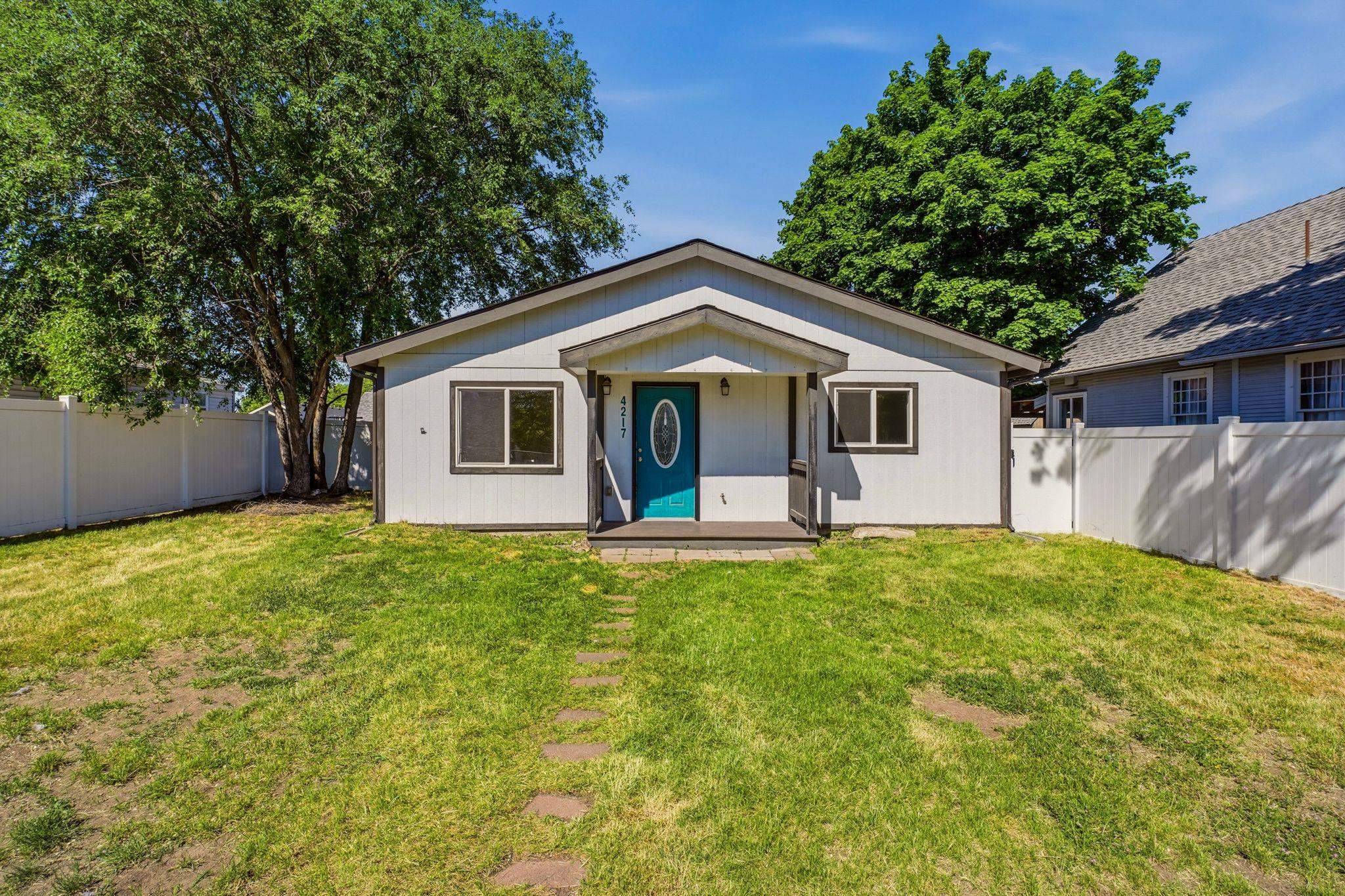 4217 N Madison St, Spokane, WA 99205