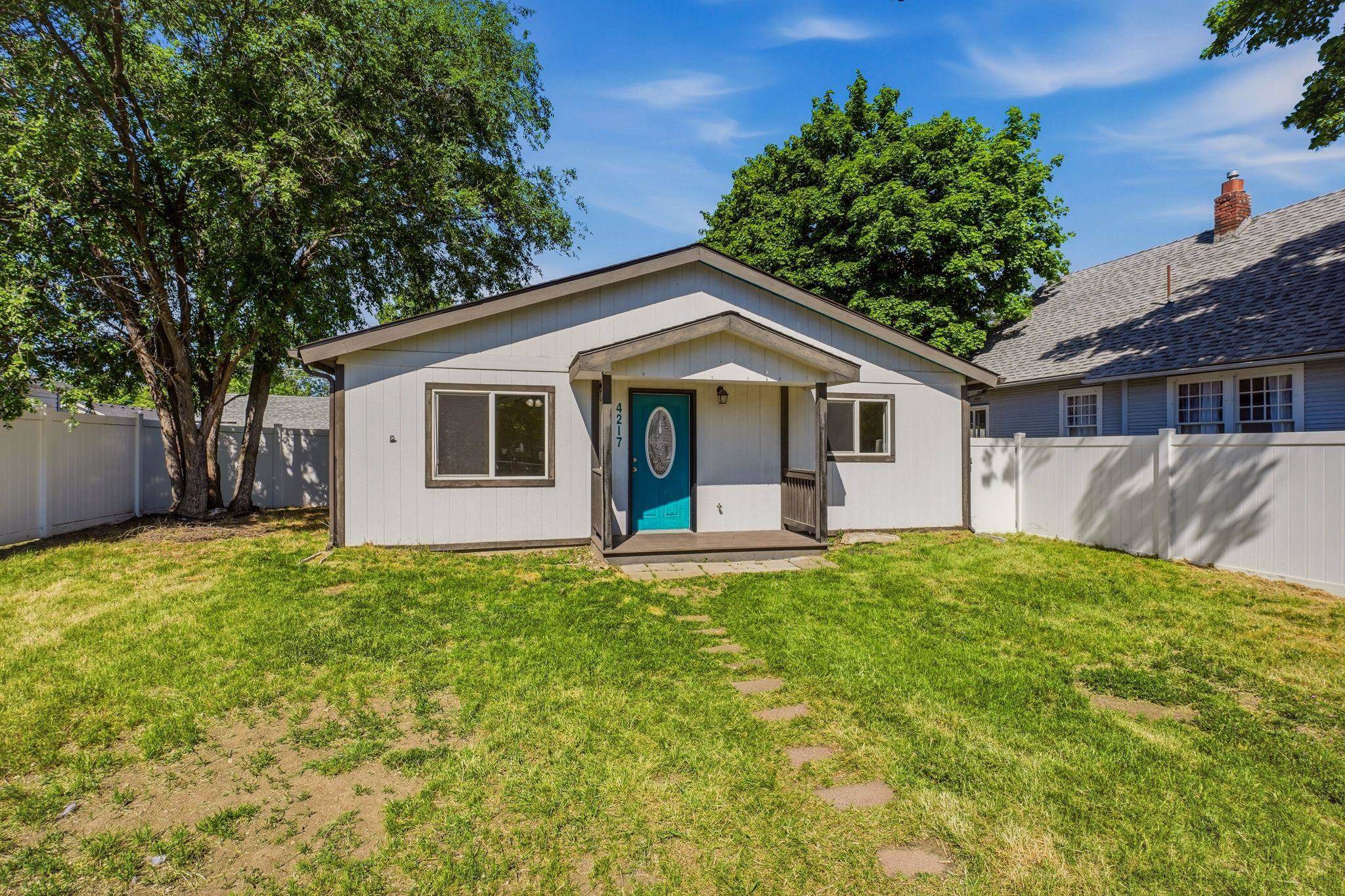 4217 N Madison St, Spokane, WA 99205